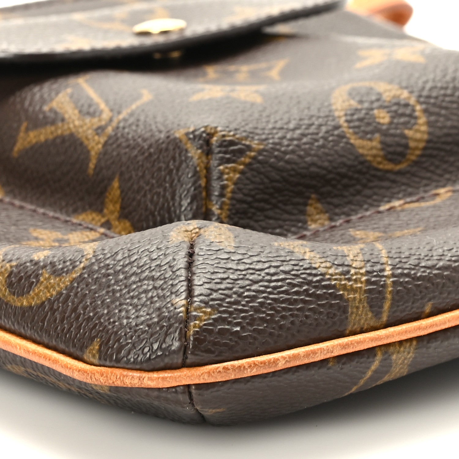 Louis Vuitton Monogram Partition Wristlet 6 of 7