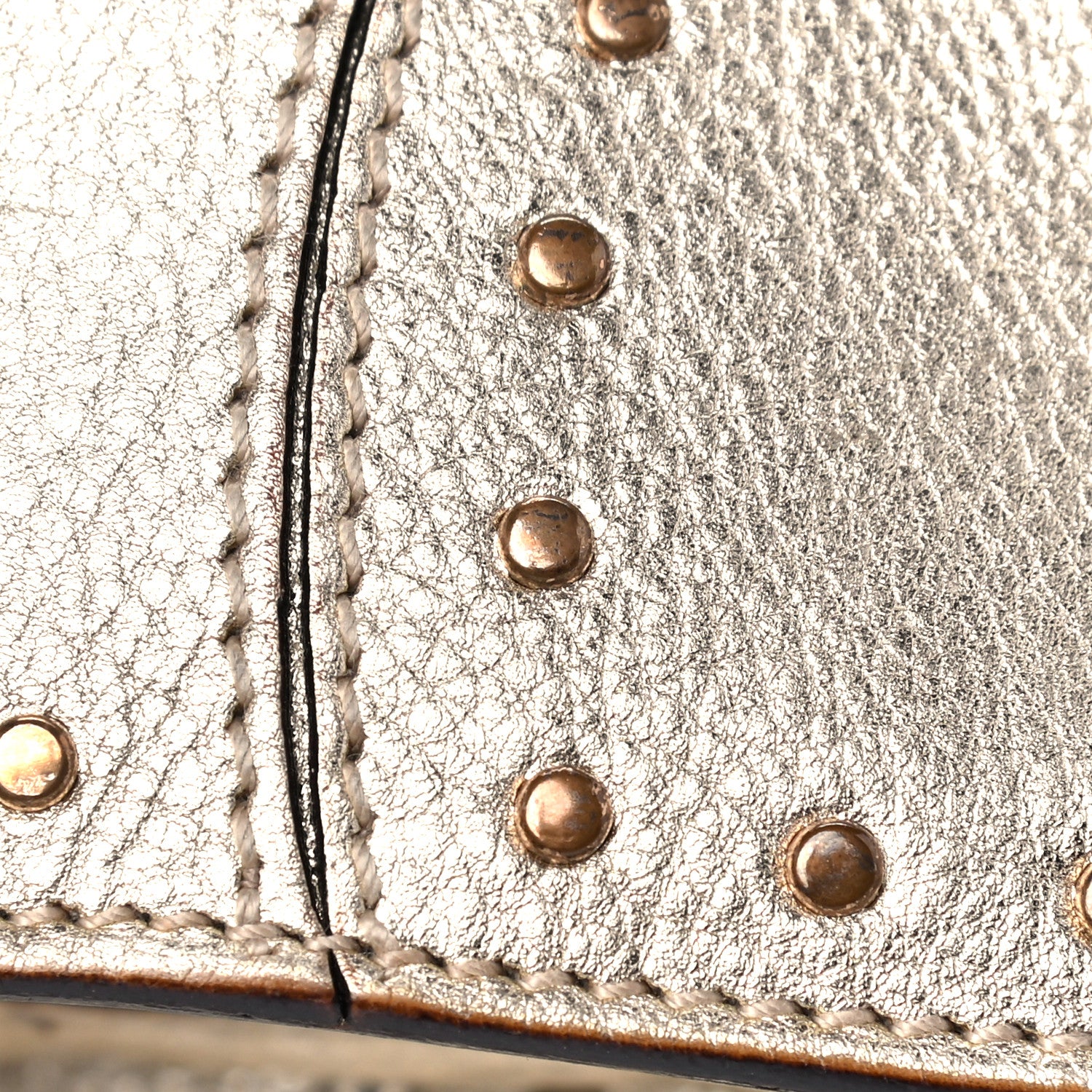 Gucci Metallic Calfskin Studded Horsebit Clutch Bag Gold 14 of 17