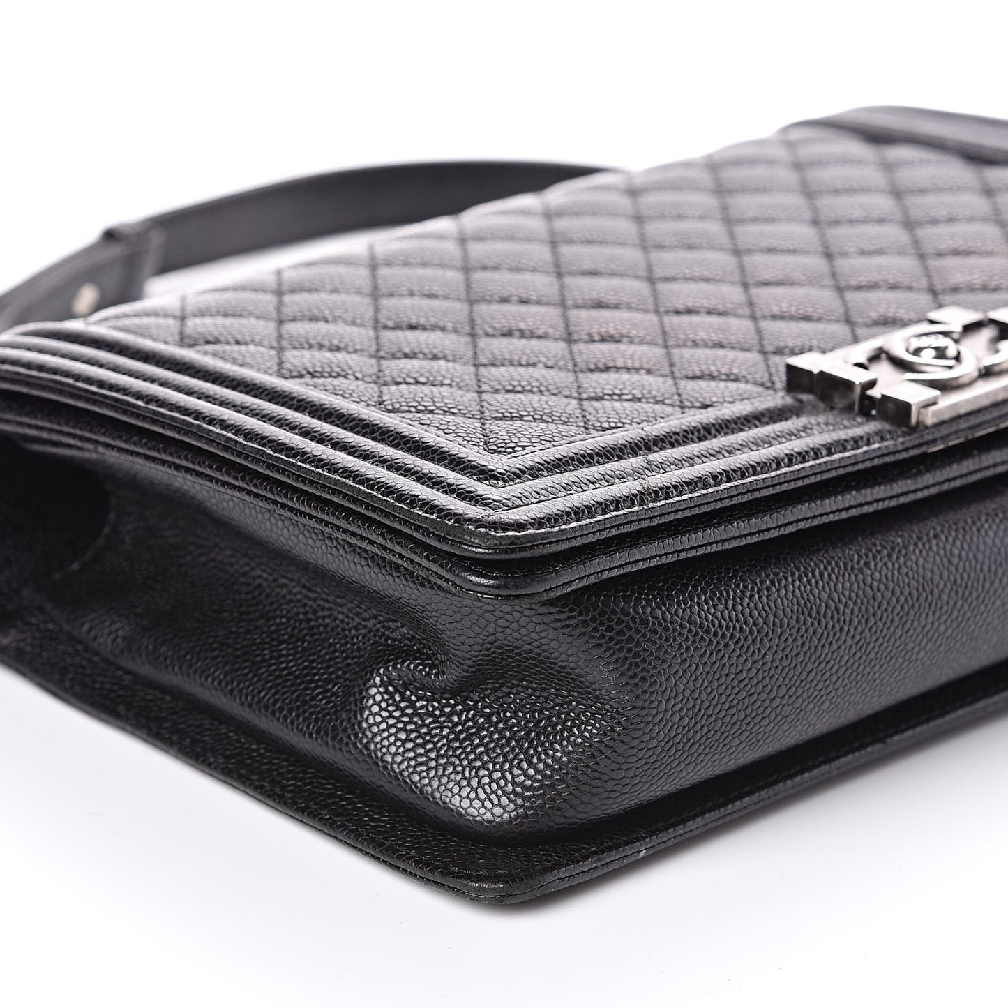 Caviar Quilted New Medium Boy Flap Black