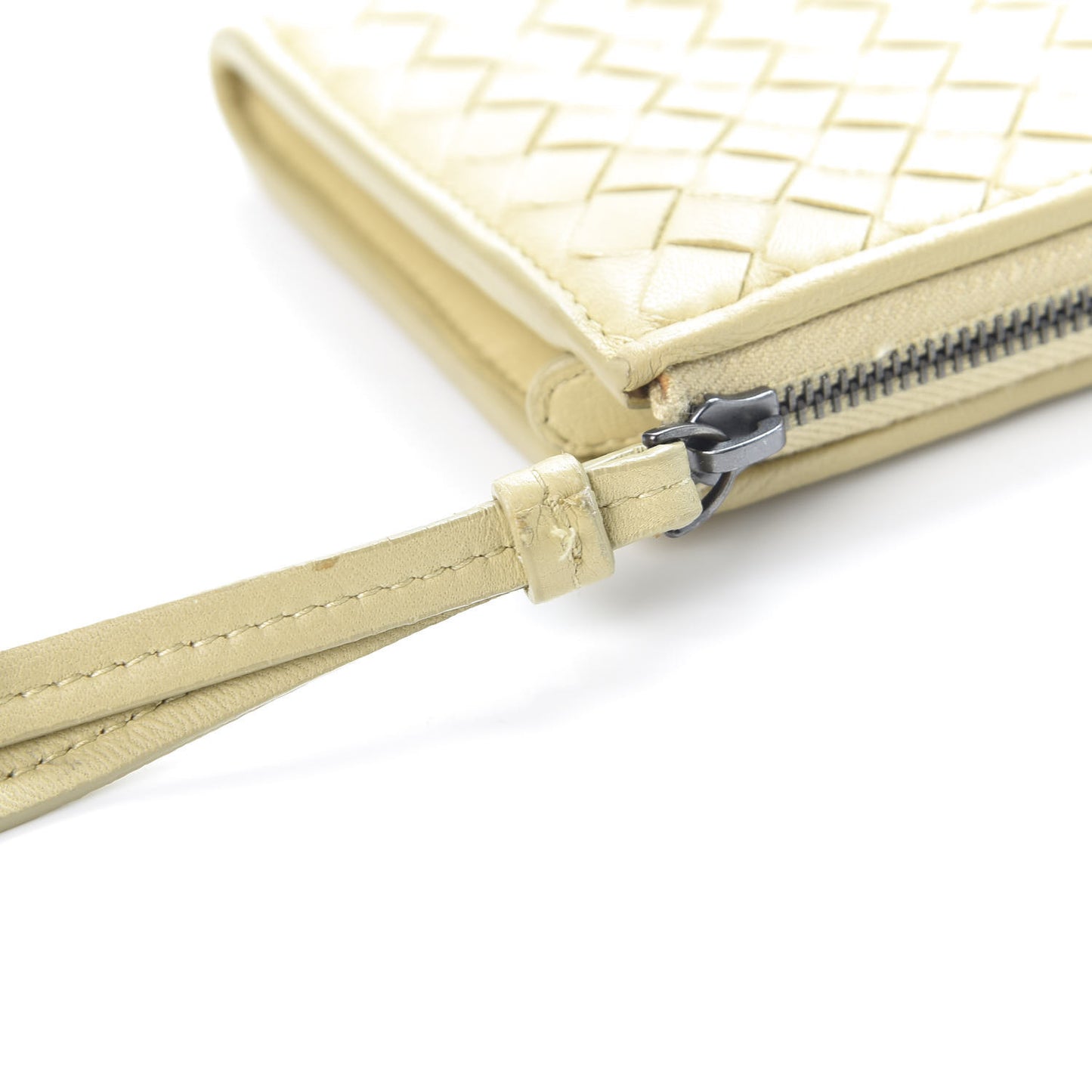 Nappa Intrecciato Half Zip Around Wallet Paille