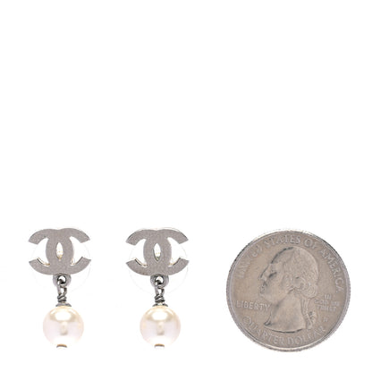 Chanel CC Pearl Drop Earrings Silver 2 of 4