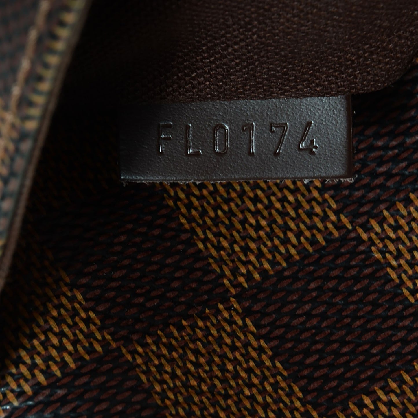 Damier Ebene District PM