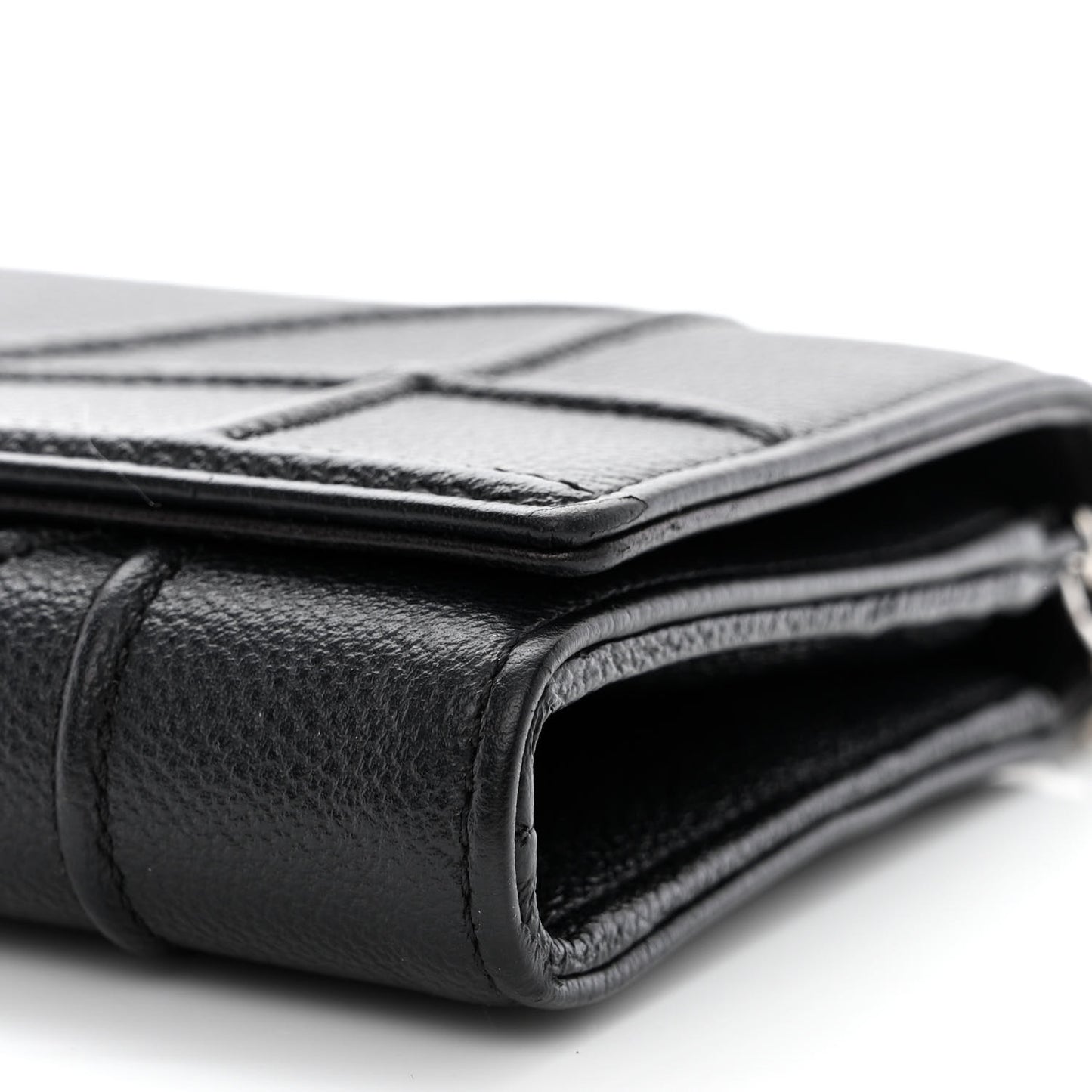 Grained Calfskin Diorama Croisiere Chain Wallet Black