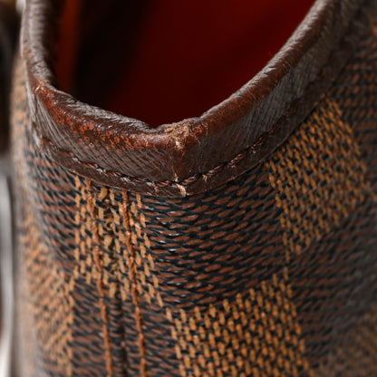 Louis Vuitton Damier Ebene Marais Bucket 23 11 of 12