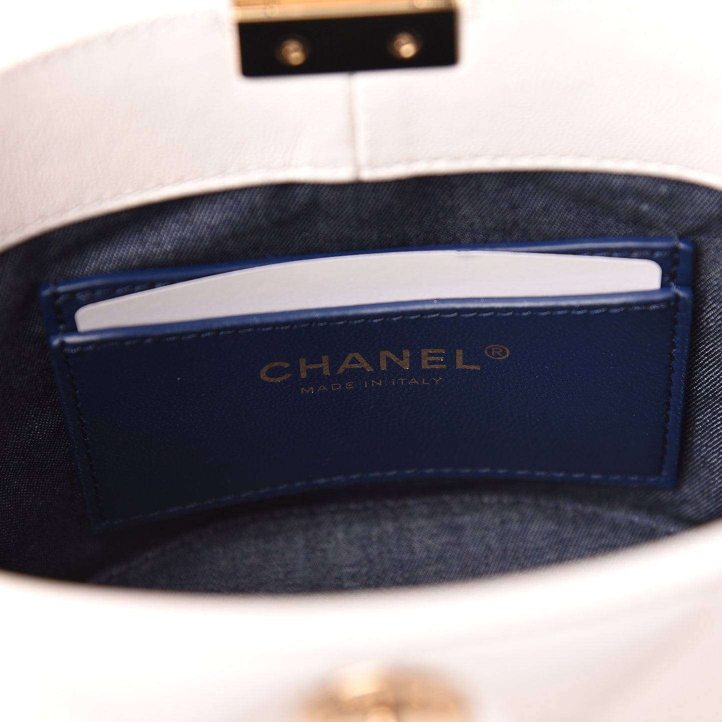 Lambskin Resin Elegant Chain Vanity Case White