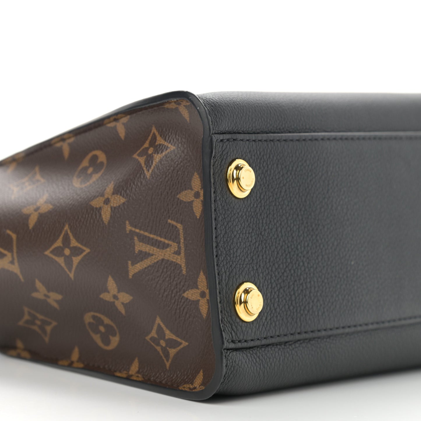 Calfskin Monogram On My Side PM Black