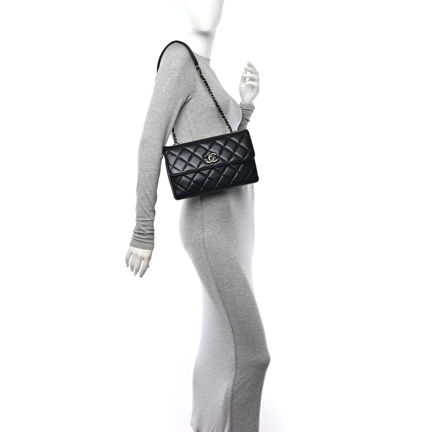 Lambskin Quilted Medium Trendy CC Flap Black