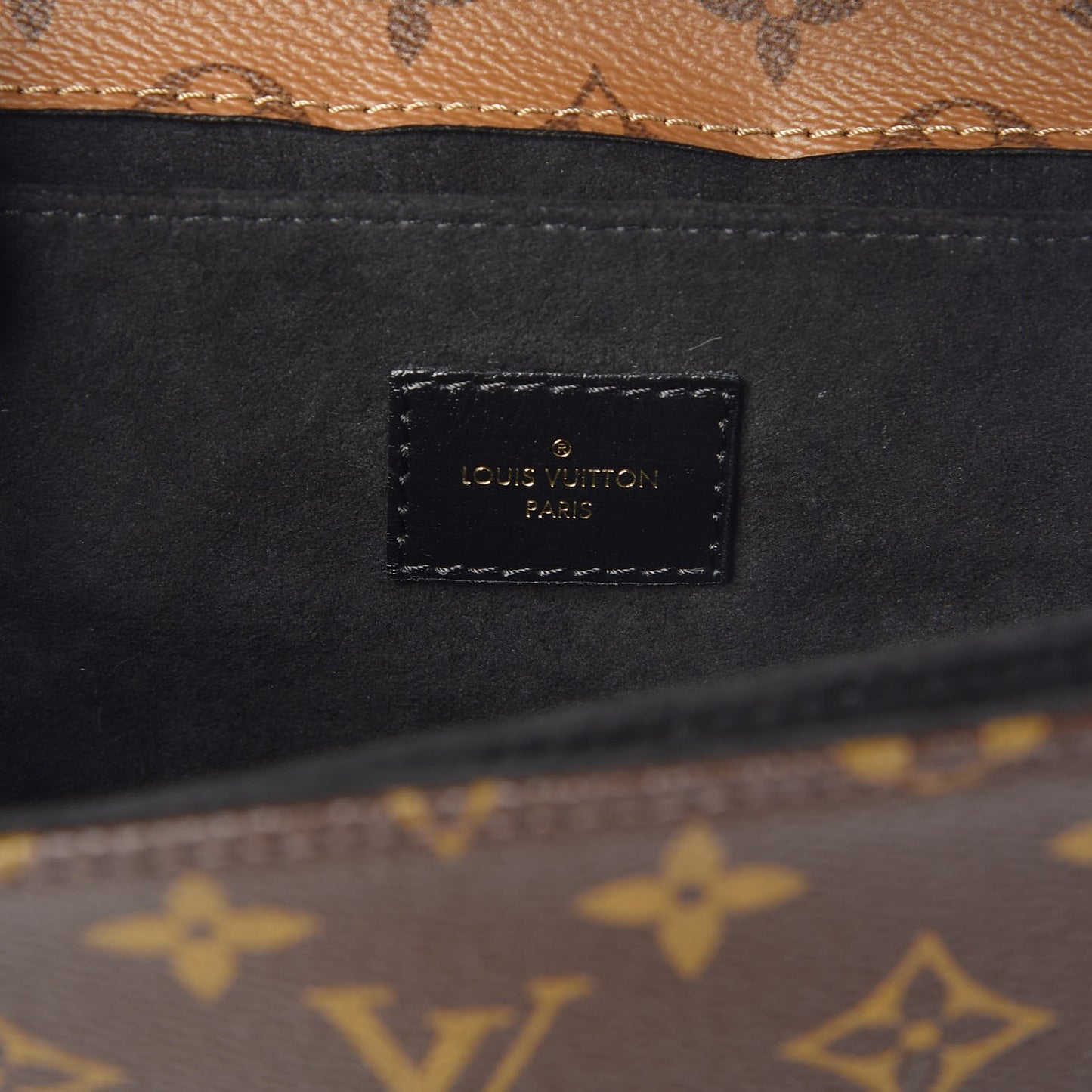 Reverse Monogram Pochette Metis