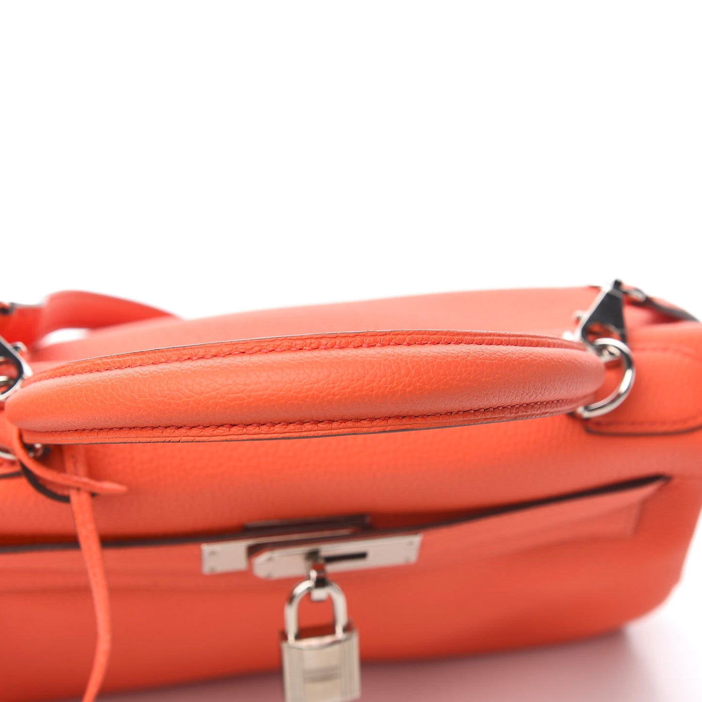 Togo Kelly Retourne 28 Poppy Orange