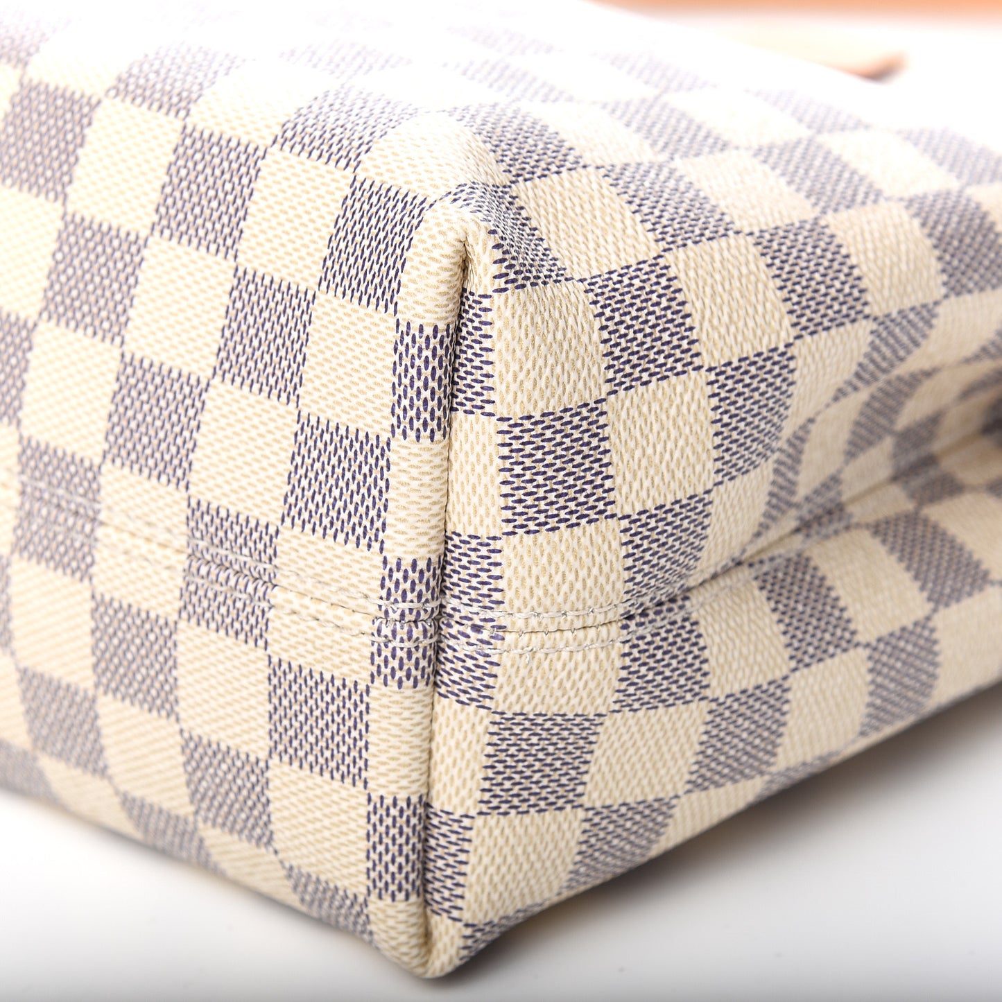 Damier Azur Graceful PM Beige