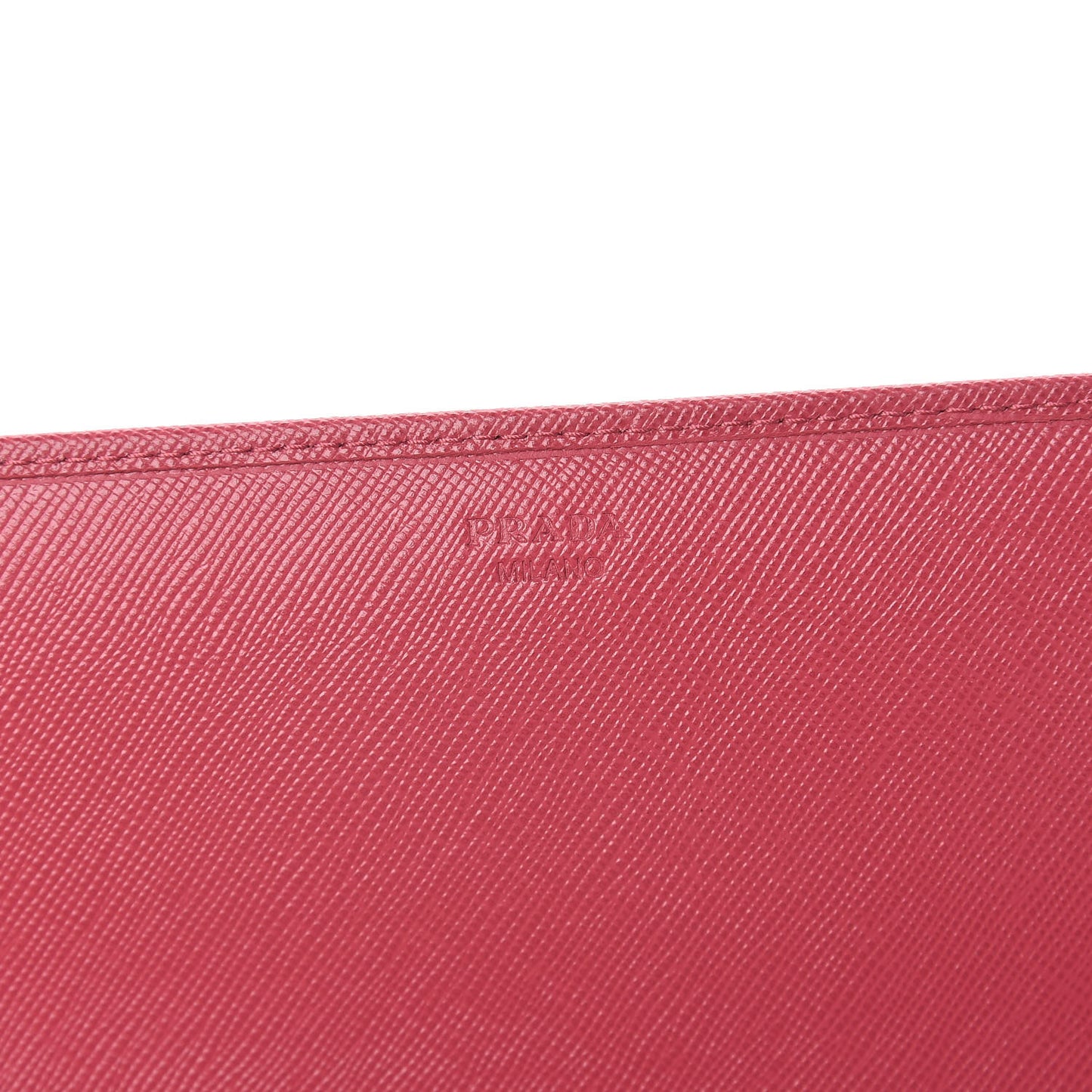 Saffiano Metal Oro Chain Wallet Peonia