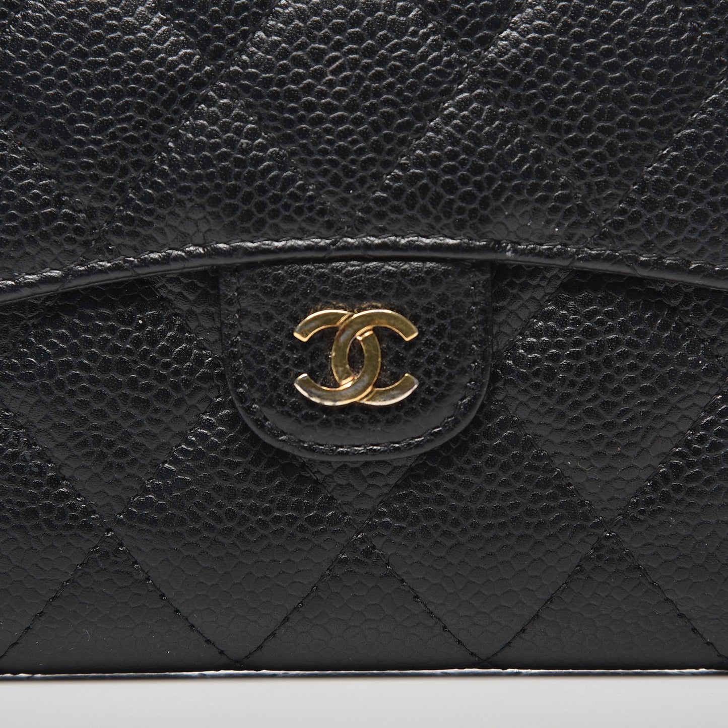 Caviar Quilted Compact Flap Wallet Black