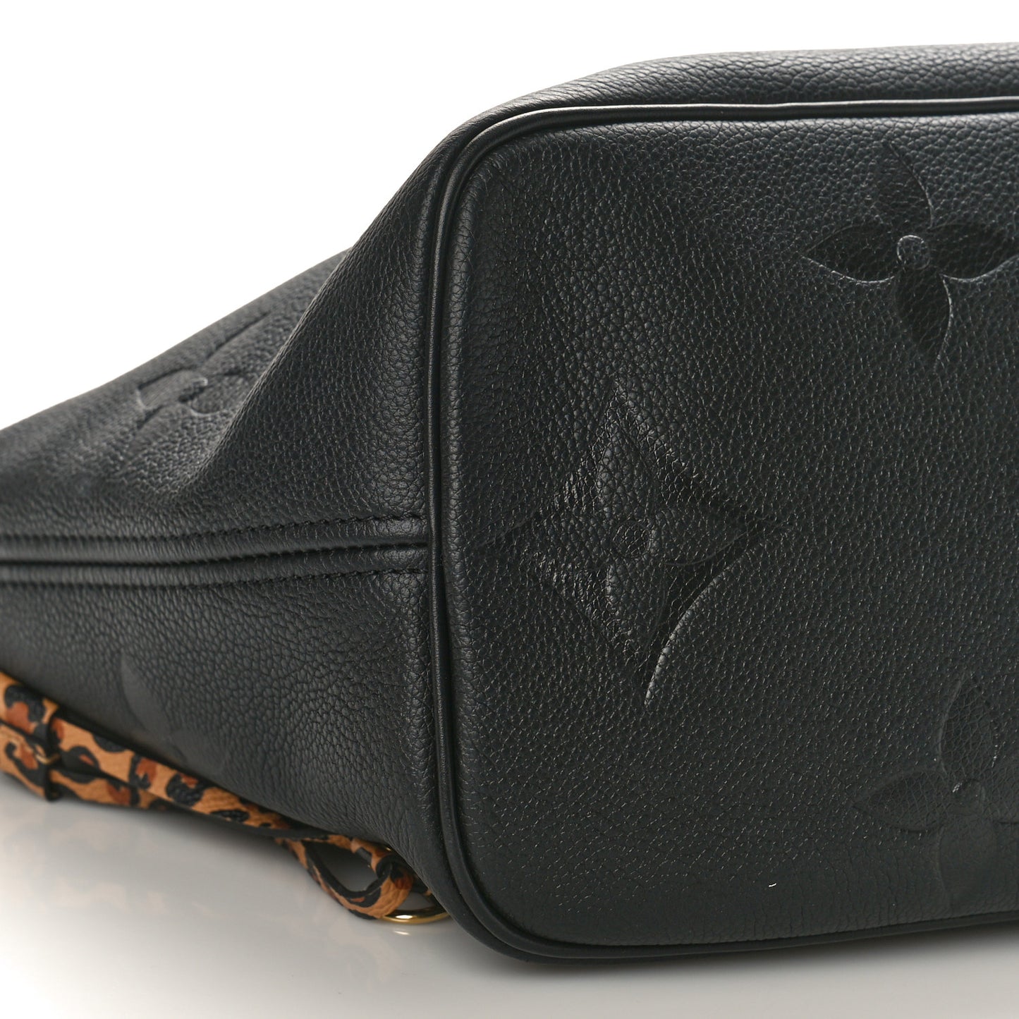 Empreinte Monogram Giant Wild at Heart Neverfull MM Black