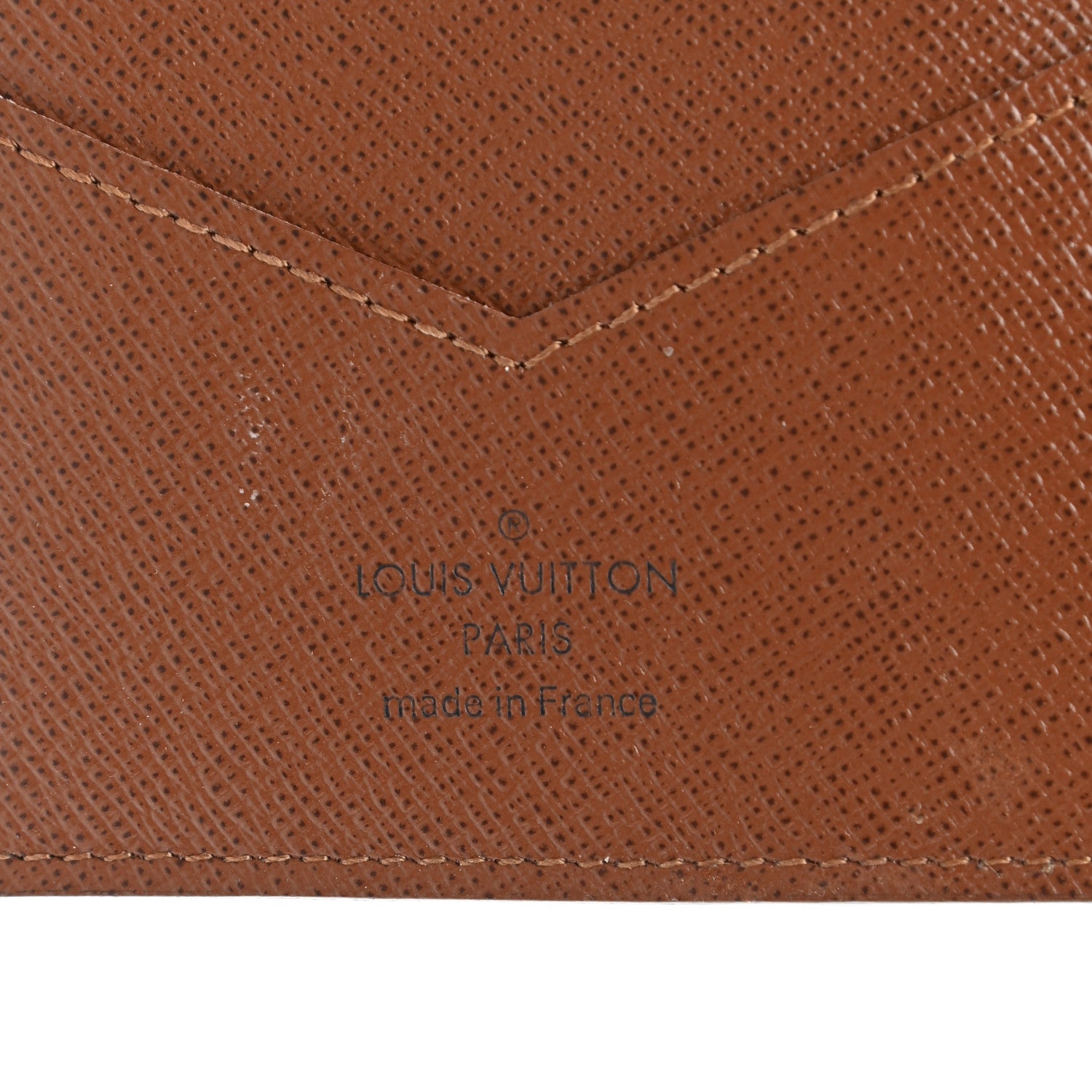 Louis Vuitton Monogram Passport Cover 6 of 10