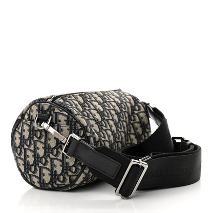 Christian Dior X KENNY SCHARF Oblique Canvas Embroidered Patches Roller Messenger Bag Charcoal 3 of 12