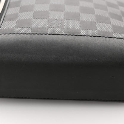 Louis Vuitton Damier Infini Discovery Messenger BB Onyx 12 of 12