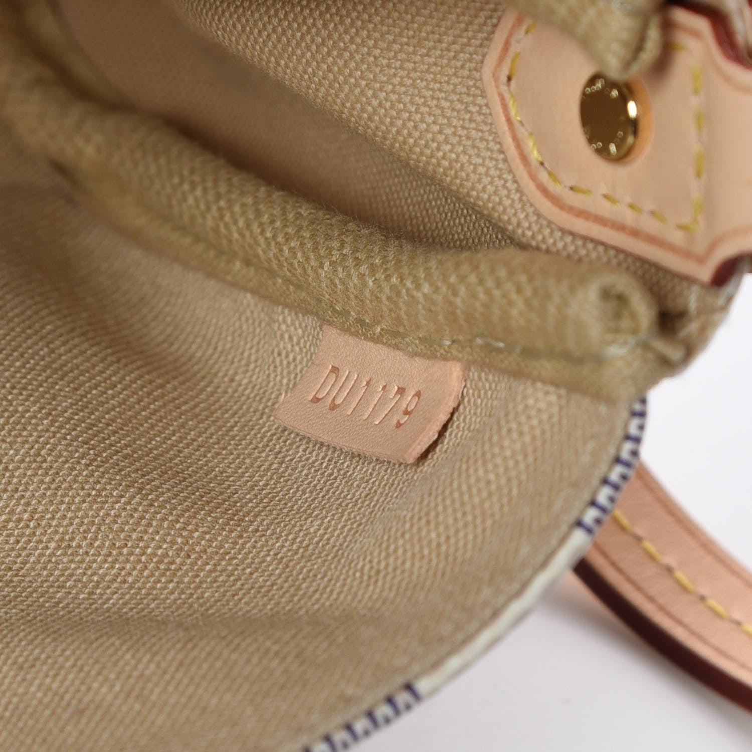 Louis Vuitton Damier Azur Favorite MM 9 of 9