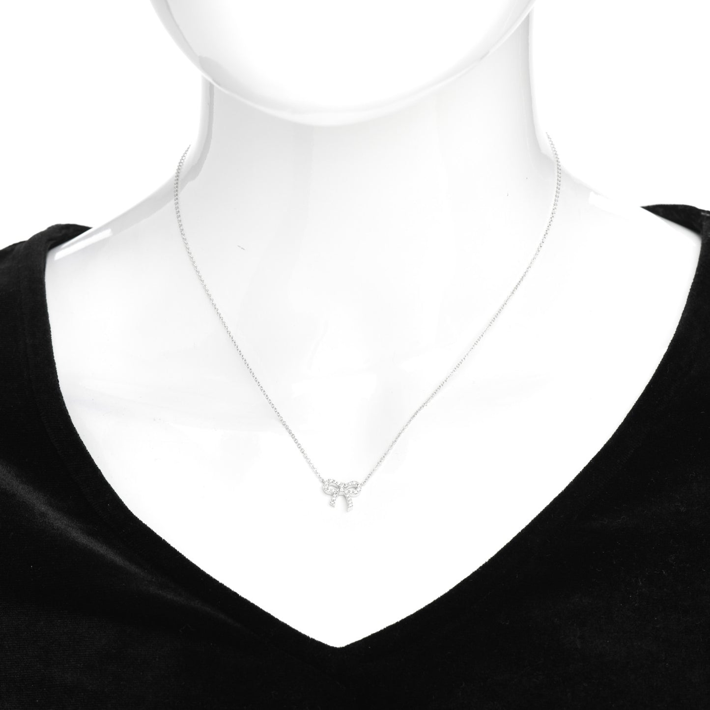 18K White Gold Diamond Mini Bow Pendant Necklace