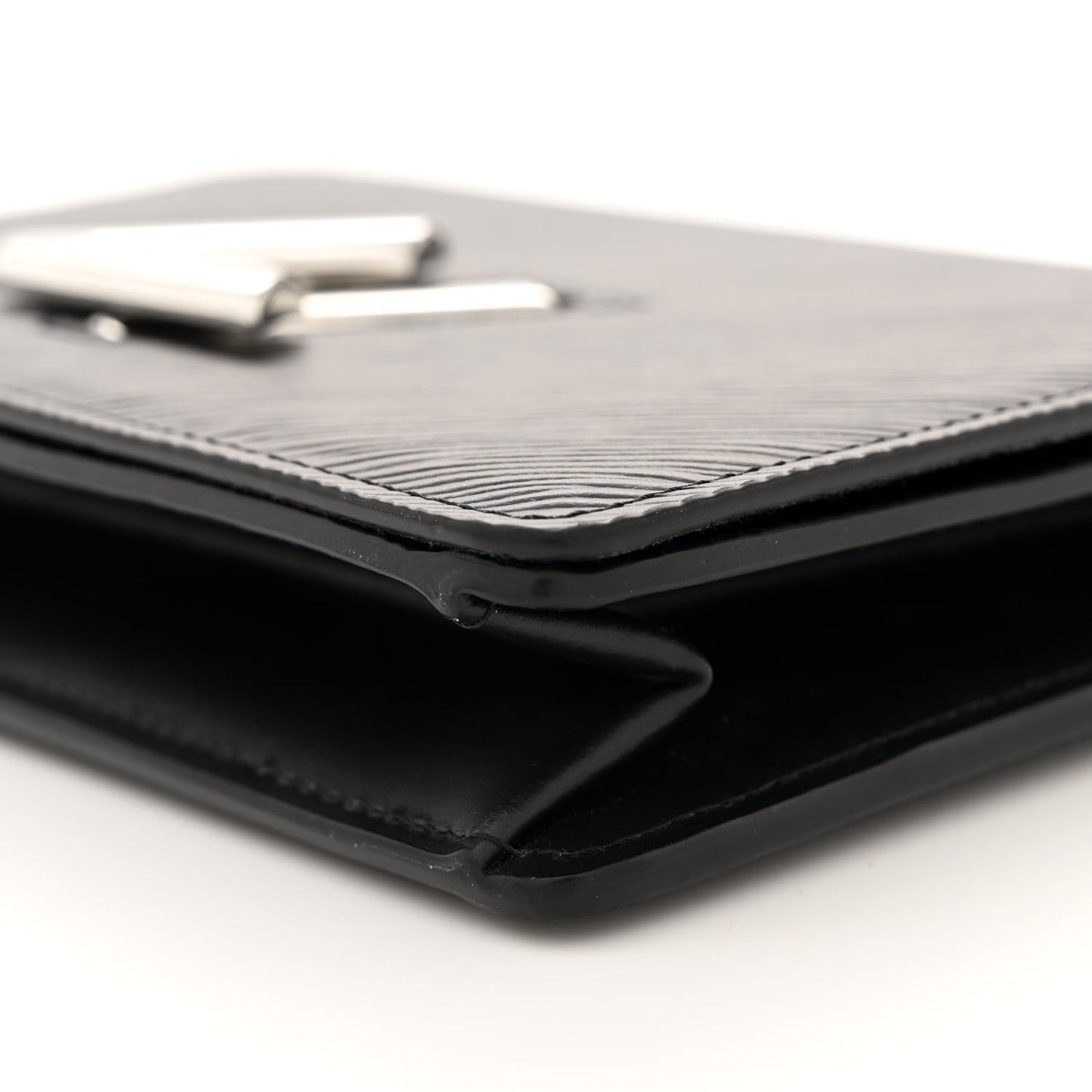 Epi Twist Belt Chain Wallet Black