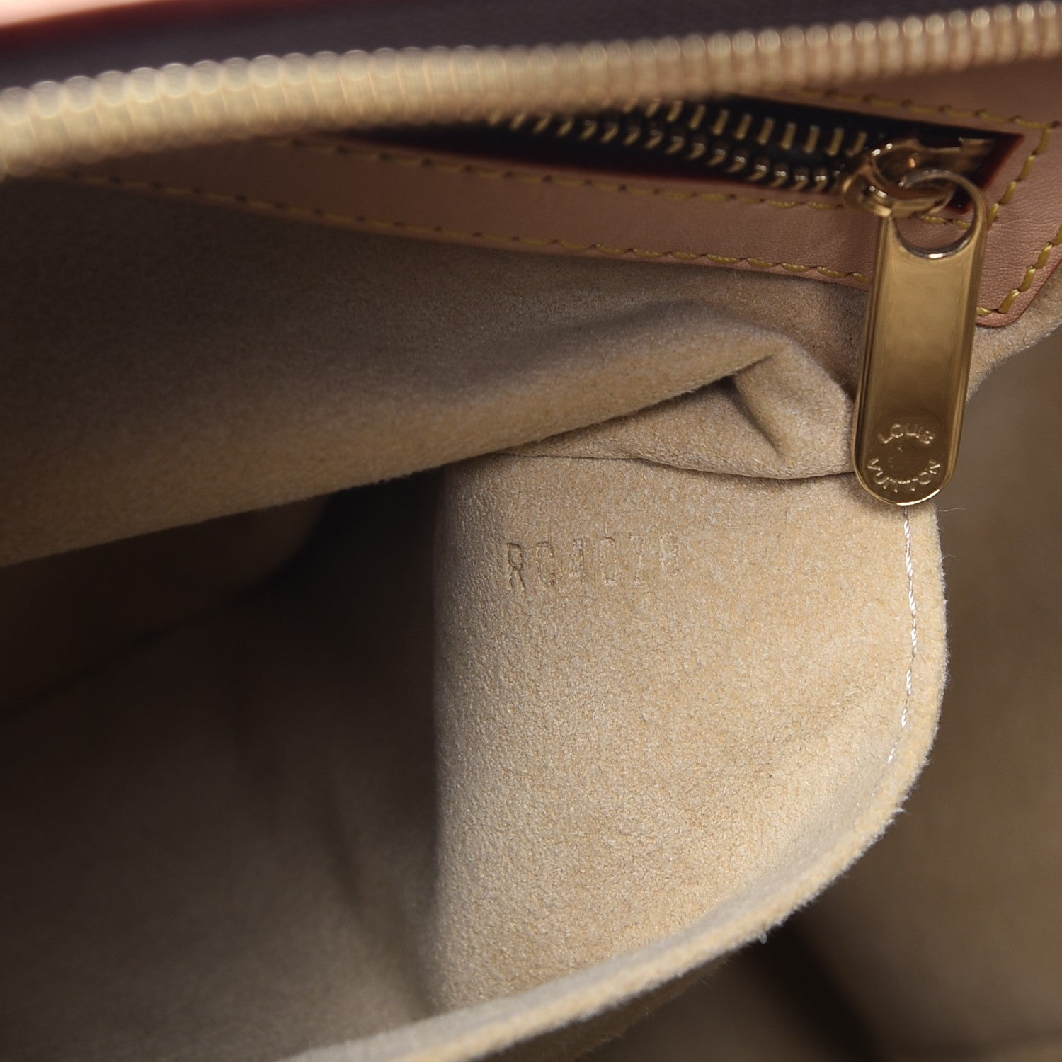 Louis Vuitton Monogram SC Bag MM 8 of 10