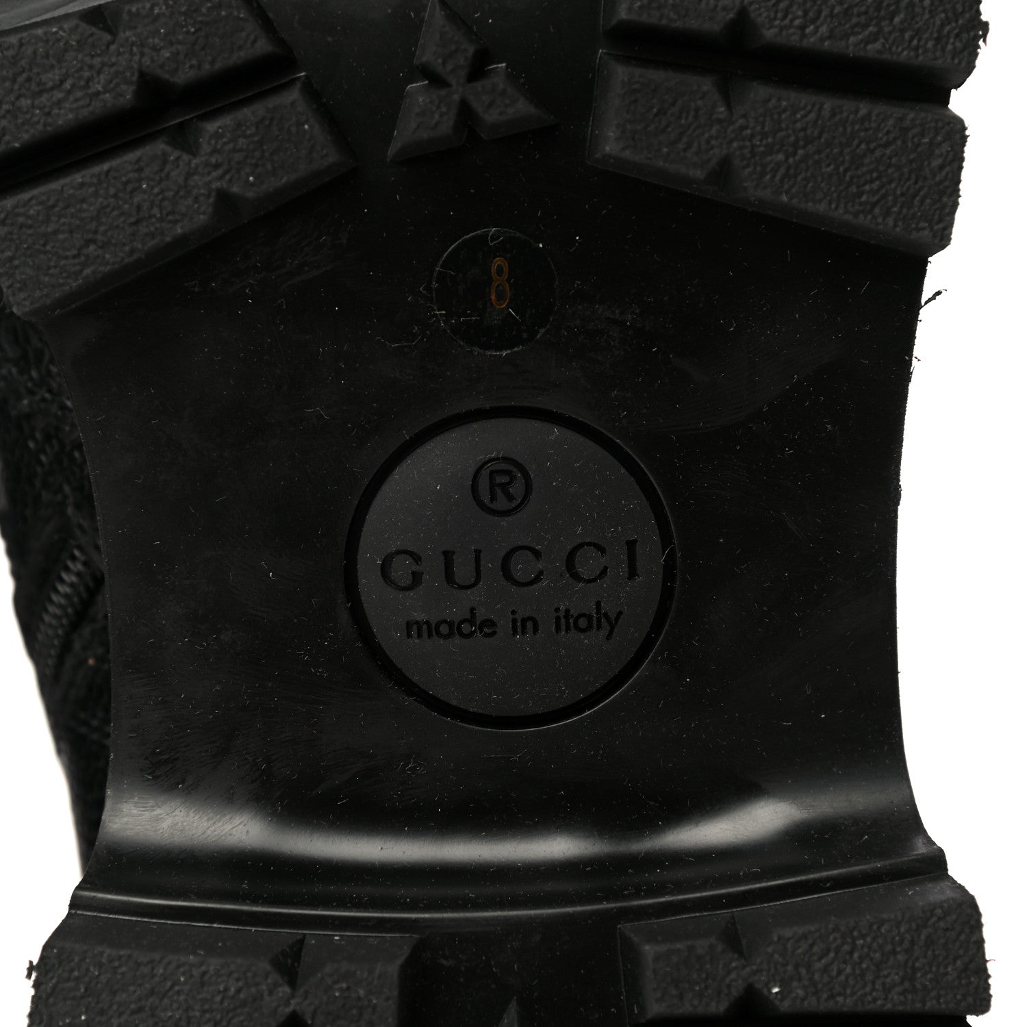 Gucci Grained Calfskin Mens Brogue Wingtip Lug Sole Boots 8 Black 7 of 12