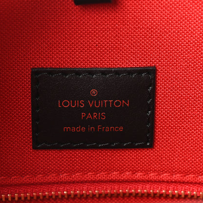 Louis Vuitton Reverse Monogram Giant Onthego MM 6 of 10