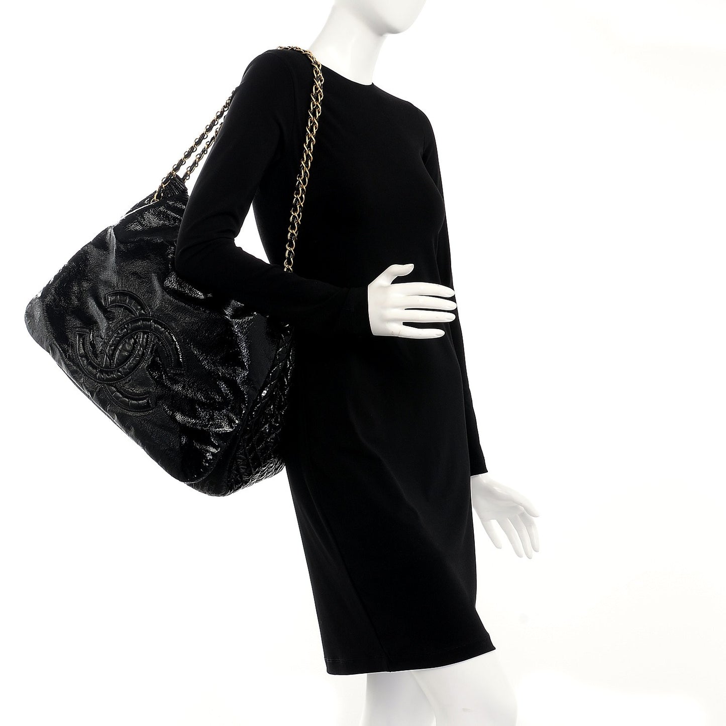 Vinyl XL Rock and Chain Flap Black