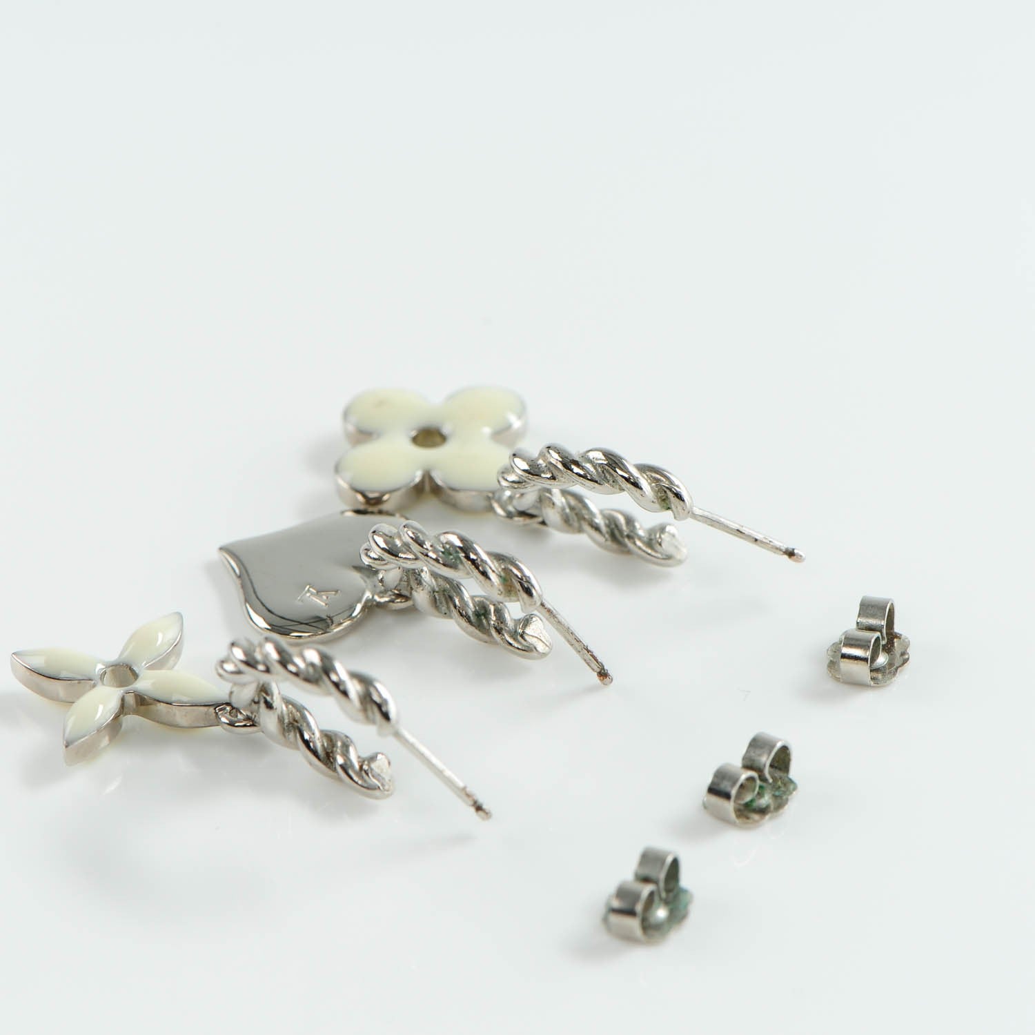 Louis Vuitton Sweet Monogram Earrings White 3 of 3