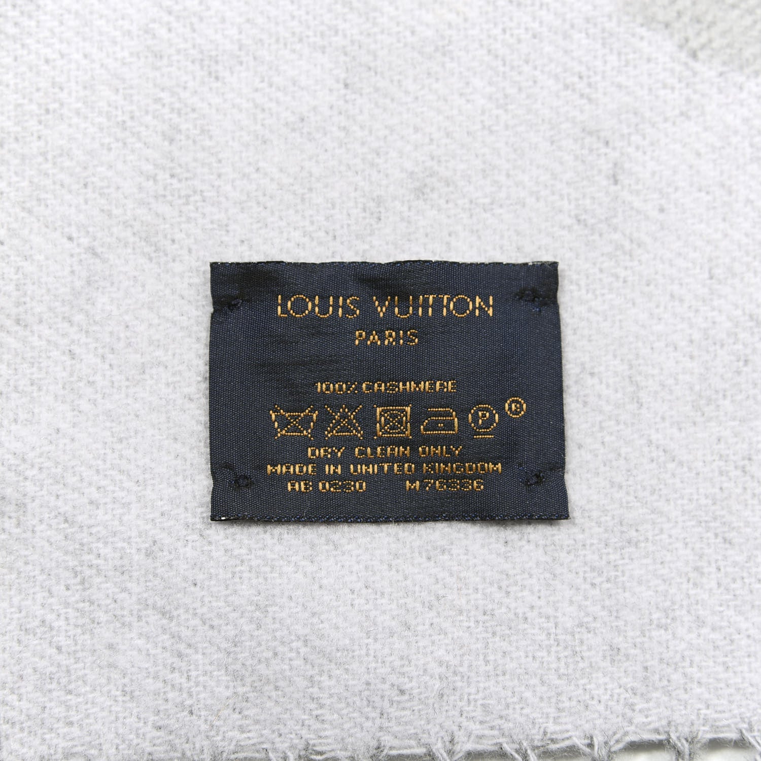 Louis Vuitton Cashmere Monogram Degrade Reykjavik Scarf Black 2 of 2