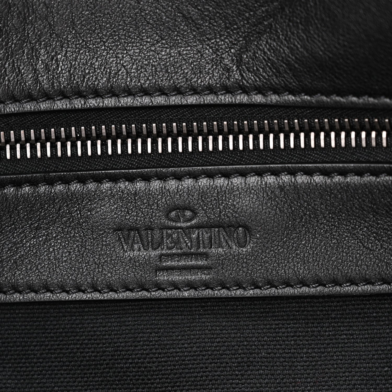 Valentino Garavani Grained Calfskin Rockstud Travel Tote Bag Black 6 of 9