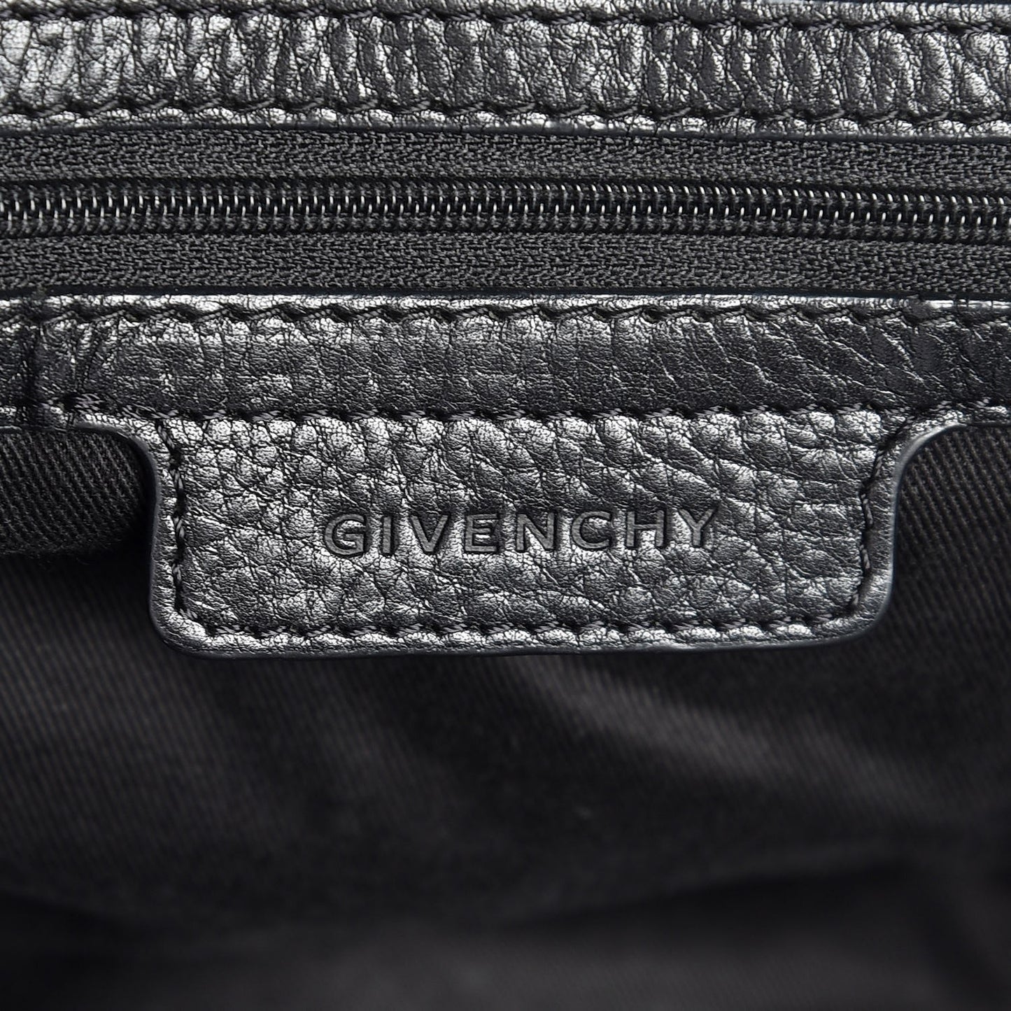 Nylon Studded Medium Nightingale Black