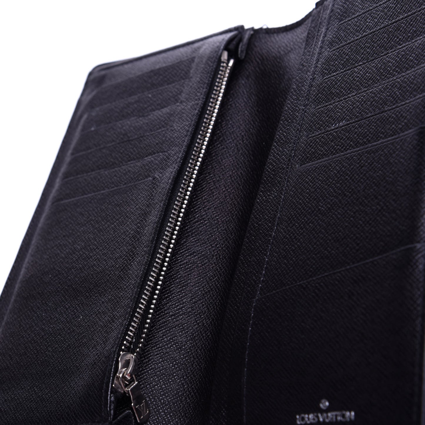 Damier Graphite Brazza Wallet