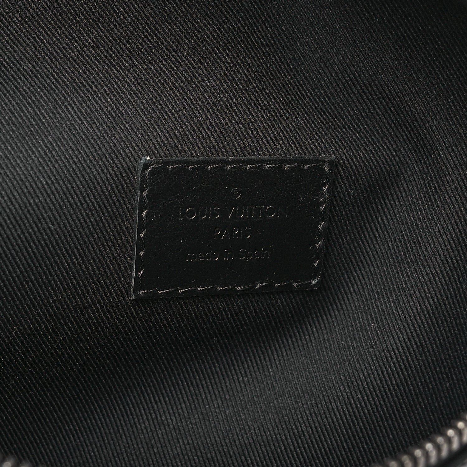 Louis Vuitton Monogram Eclipse Discovery Bumbag PM 6 of 9