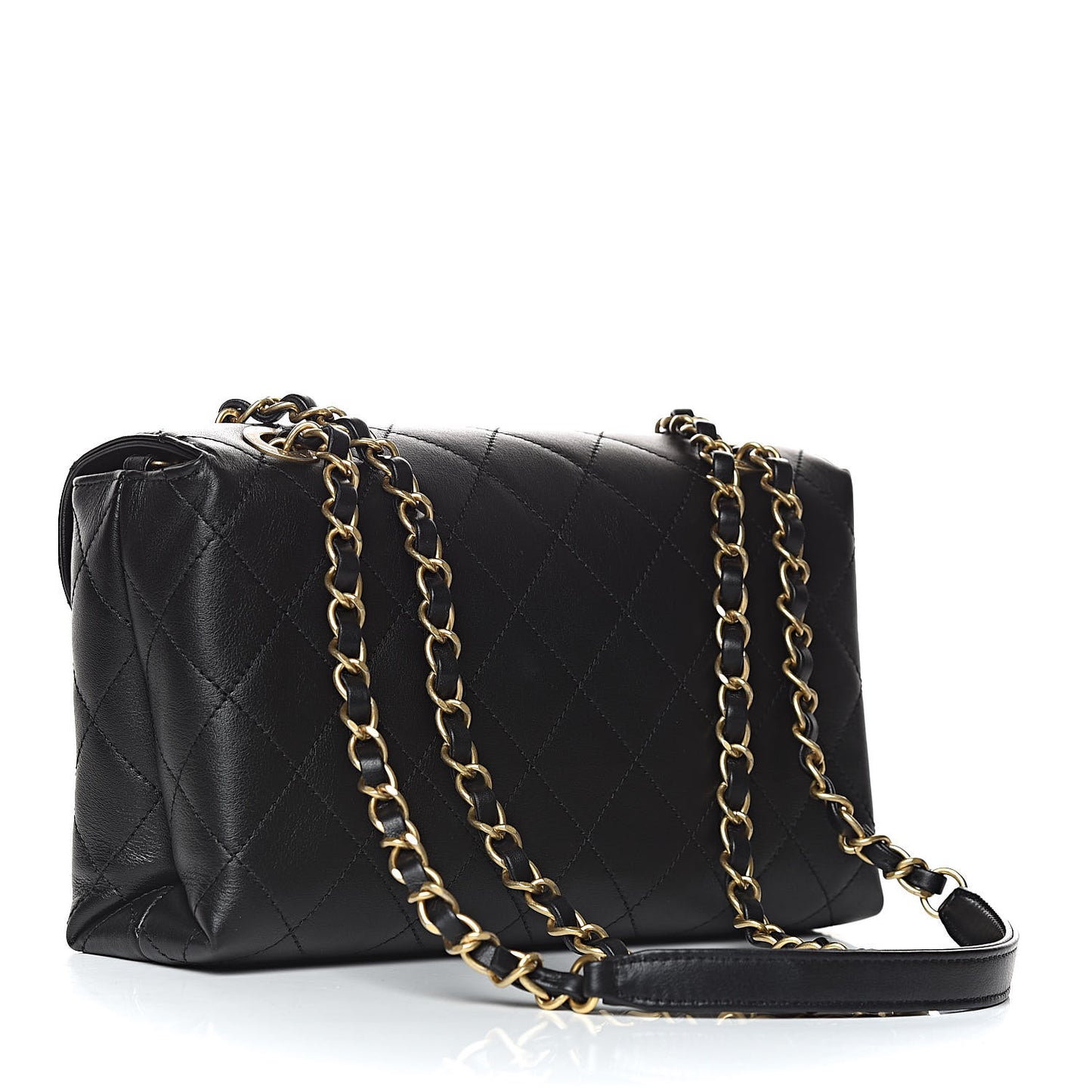 Calfskin Quilted Enchained Flap Black