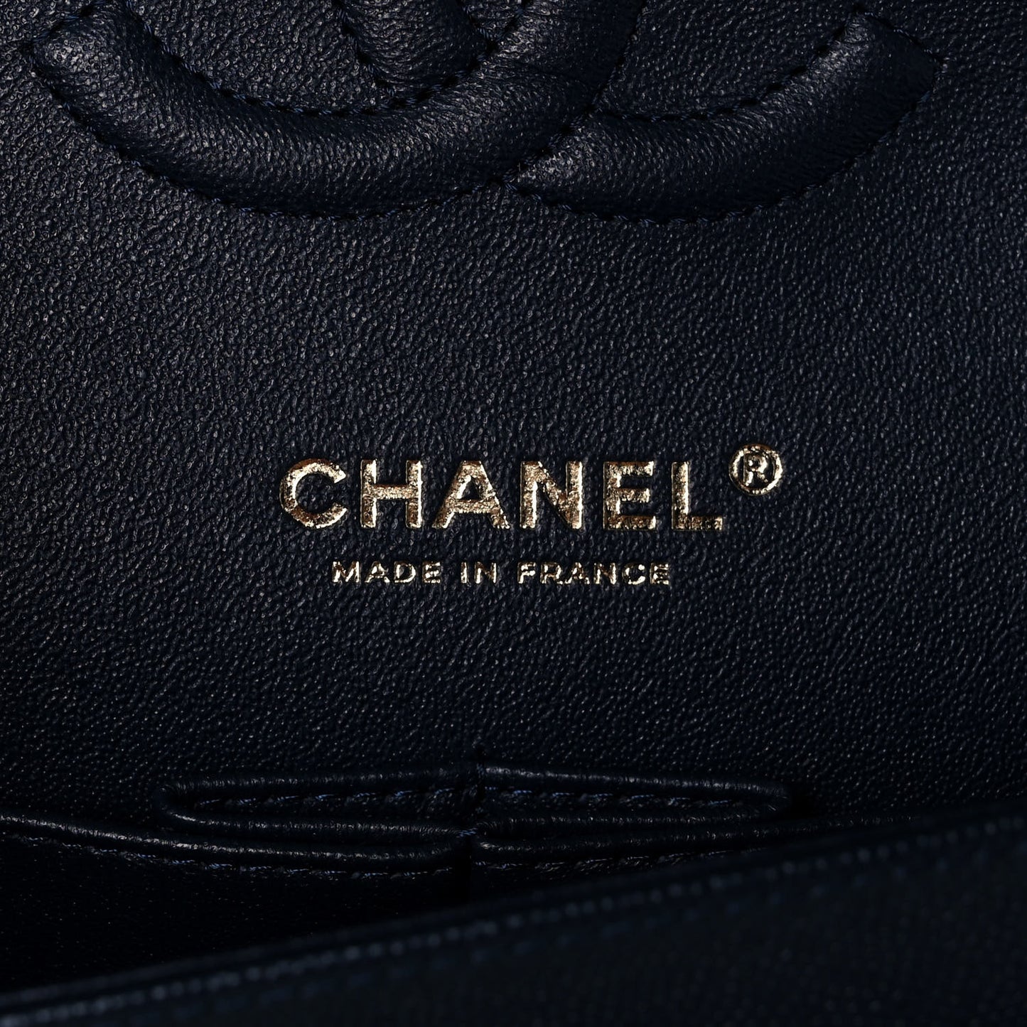 Caviar Quilted Medium Double Flap Navy