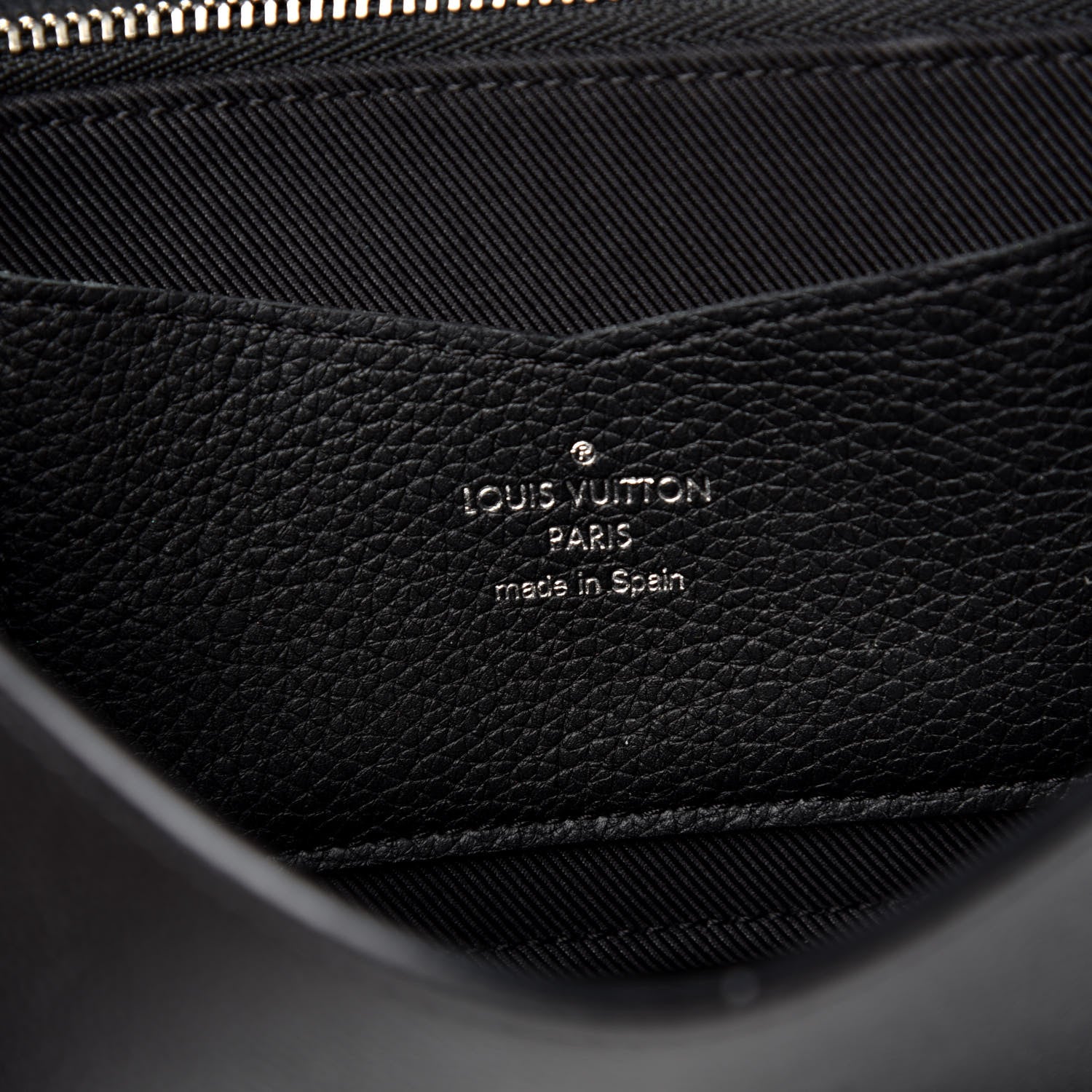 Louis Vuitton Calfskin Lockme II Wallet Black 5 of 9