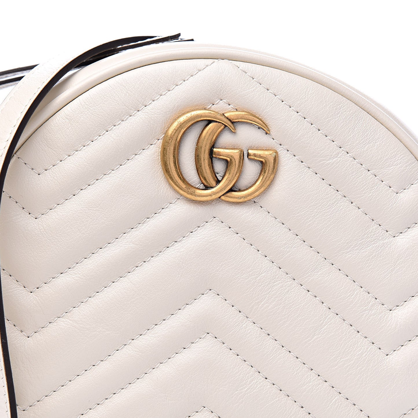 Calfskin Matelasse Mini GG Marmont Round Shoulder Bag White
