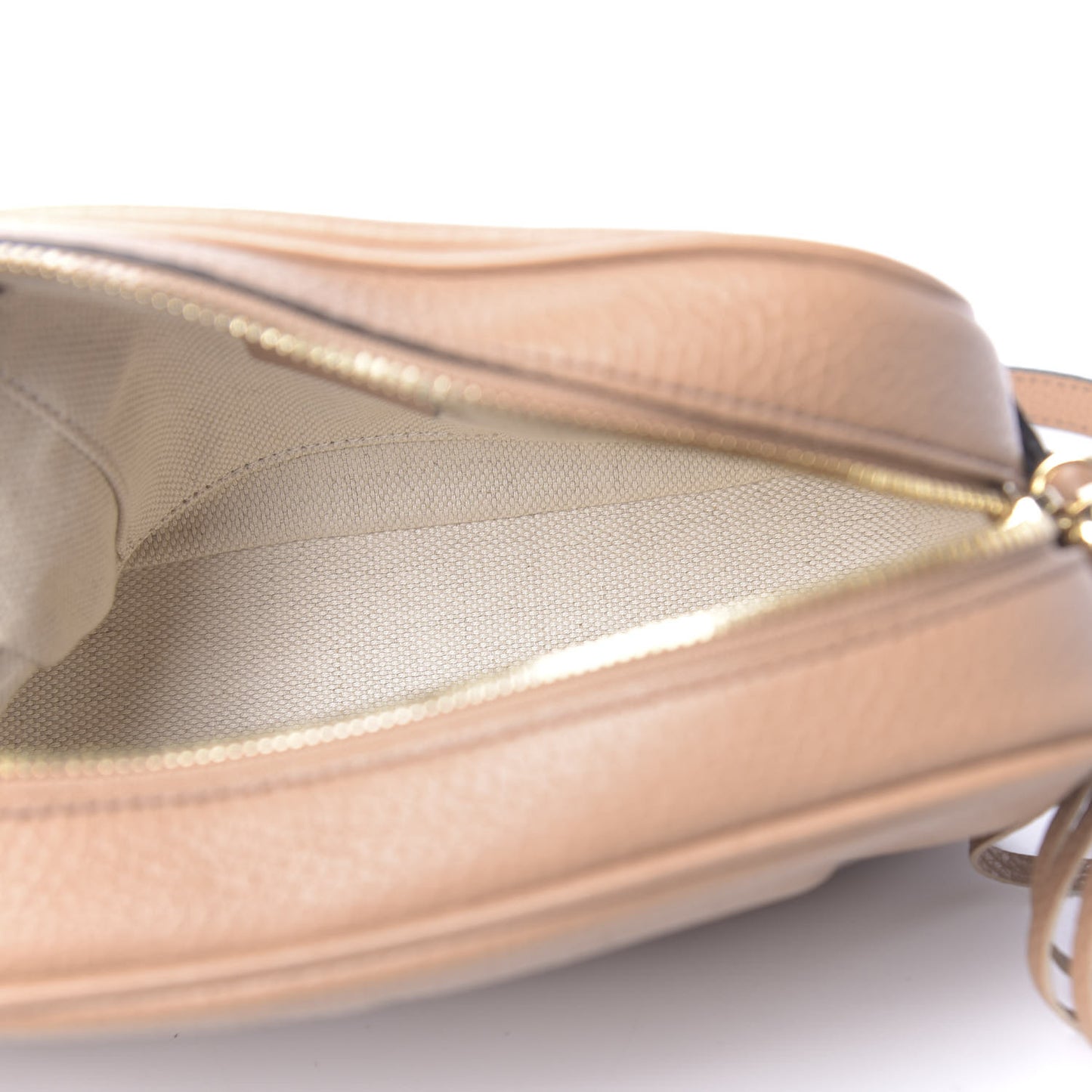 Pebbled Calfskin Small Soho Disco Bag Camelia