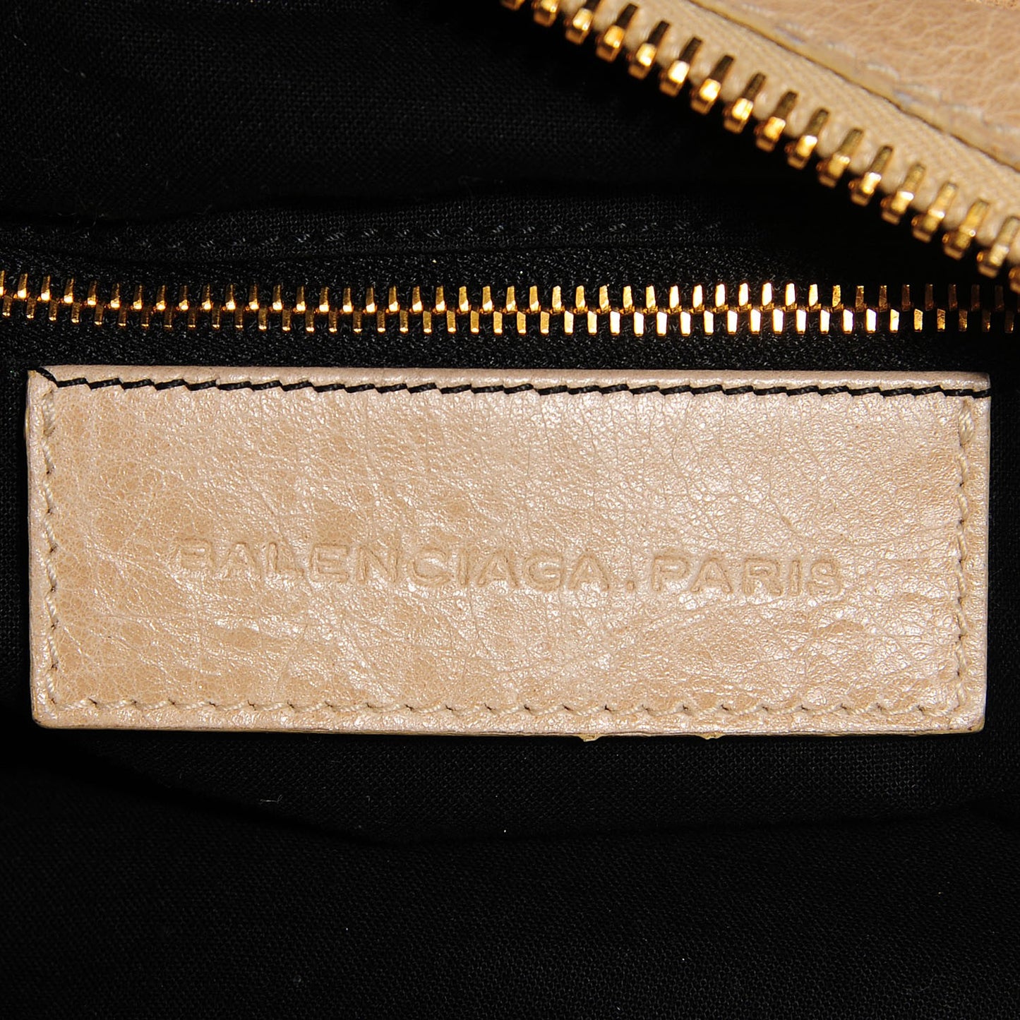 Agneau Giant 21 Gold Hardware Brief Praline