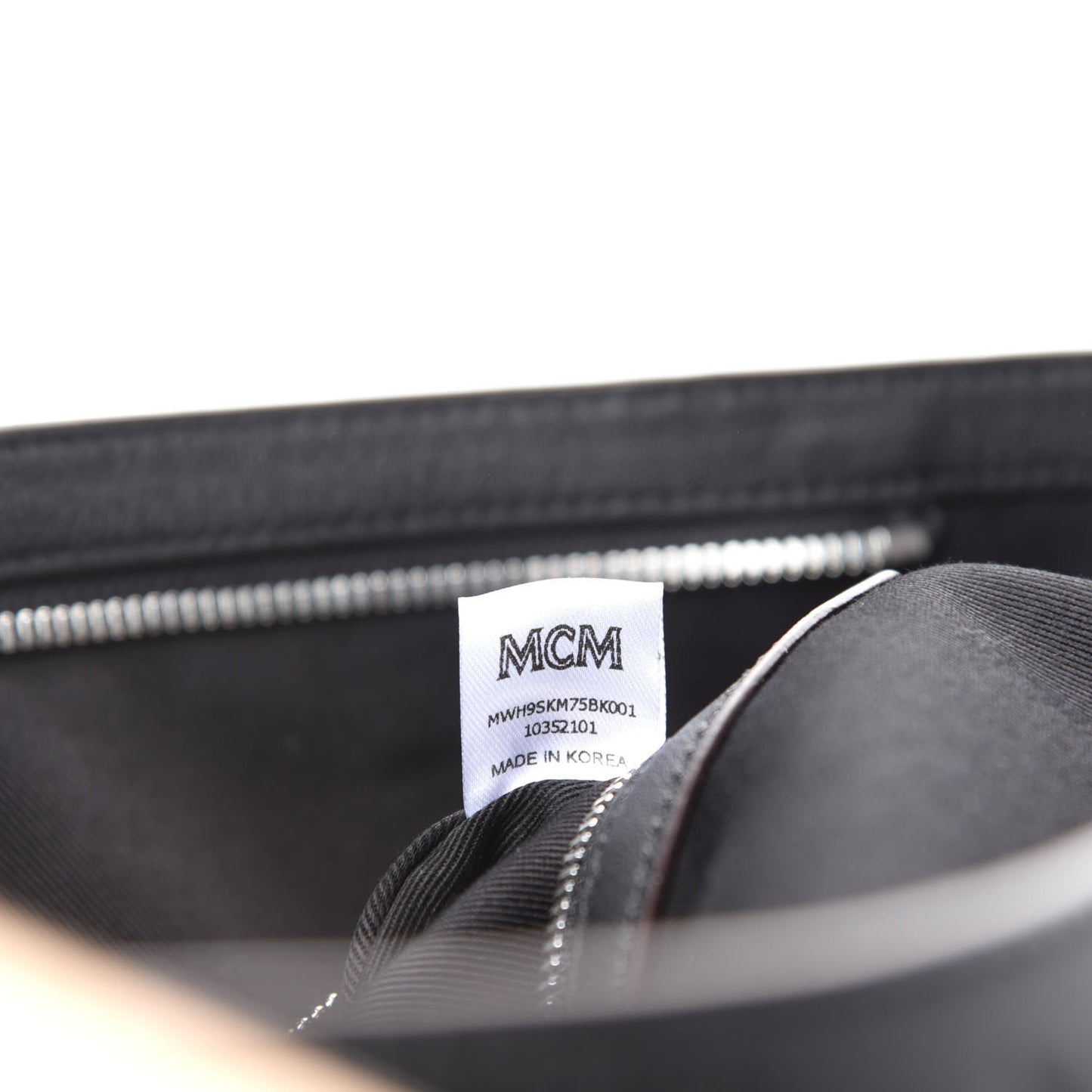 Calfskin Ottomar Large Klara Hobo Black