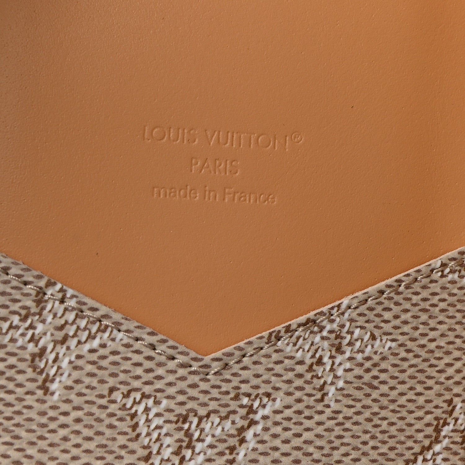 Louis Vuitton Monogram Heritage Passport Cover Lin 6 of 6