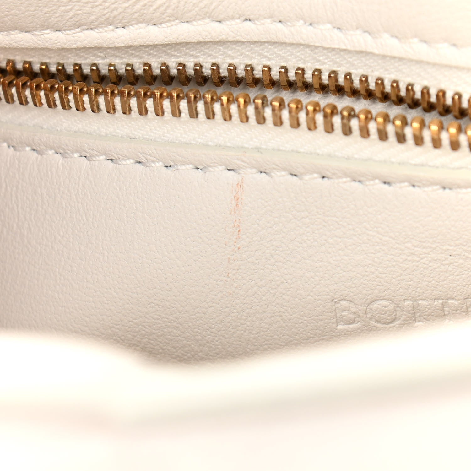 Bottega Veneta Lambskin Maxi Intreccio Padded Chain Cassette Crossbody Bag White 12 of 12