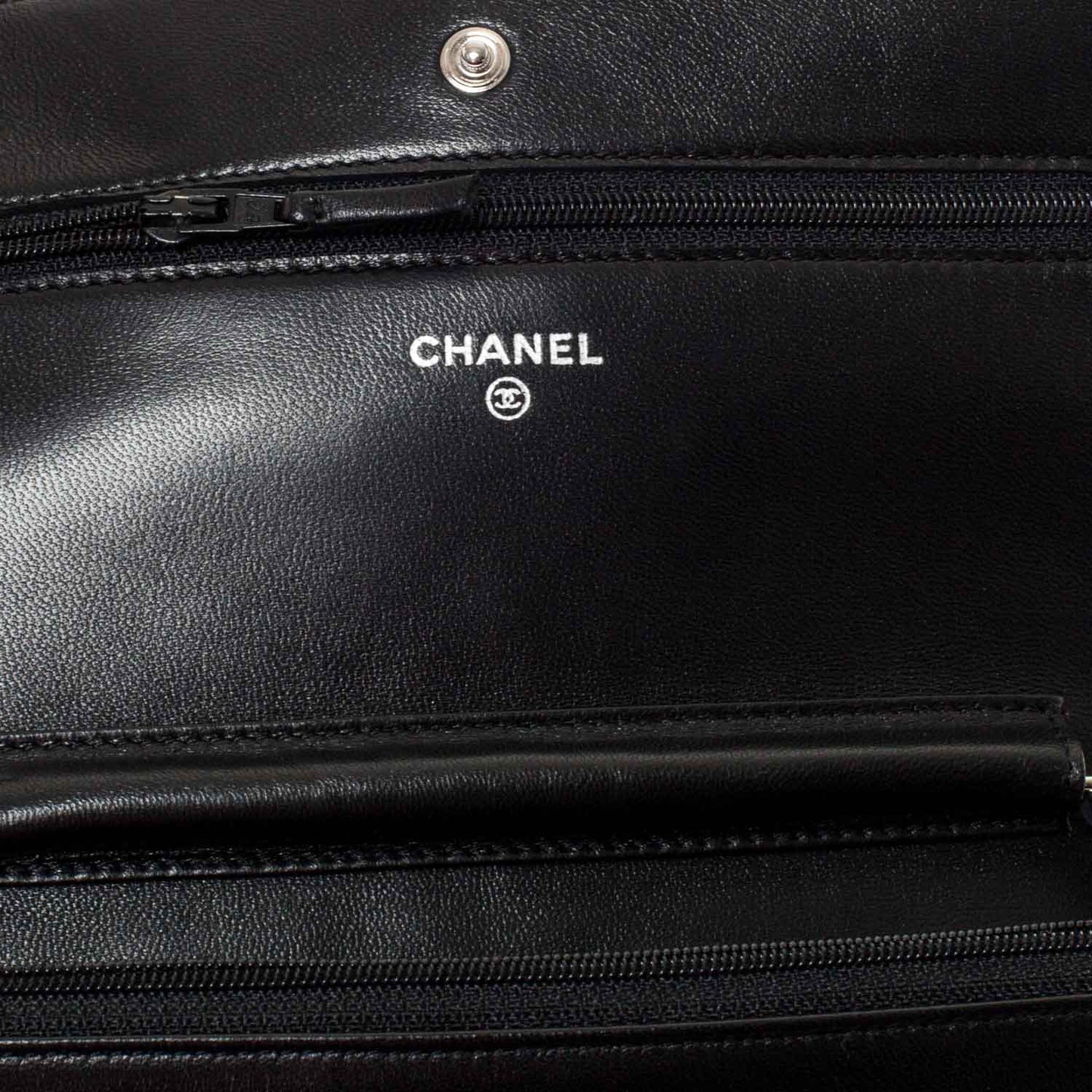 Lambskin Quilted Wallet On Chain WOC Black