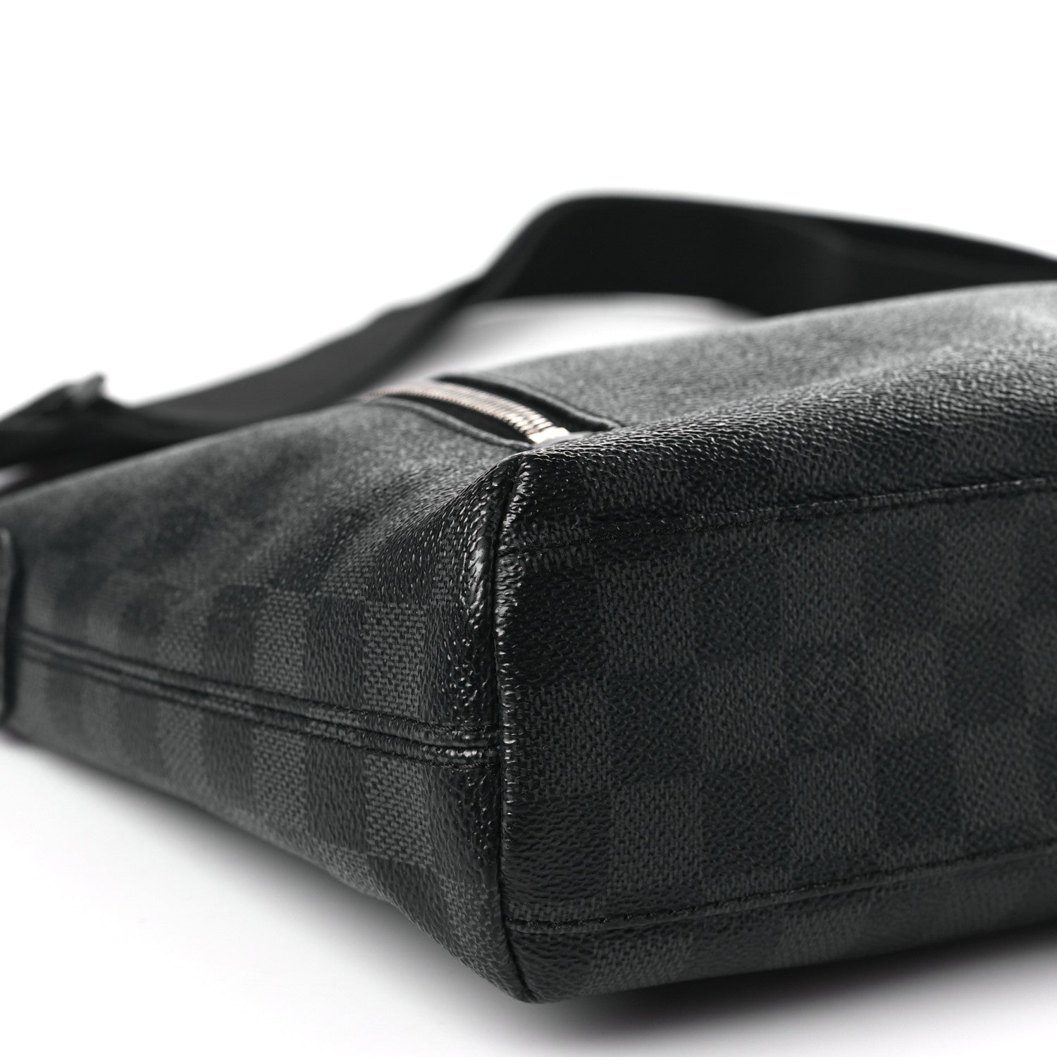 Louis Vuitton Damier Graphite Mick PM 7 of 8