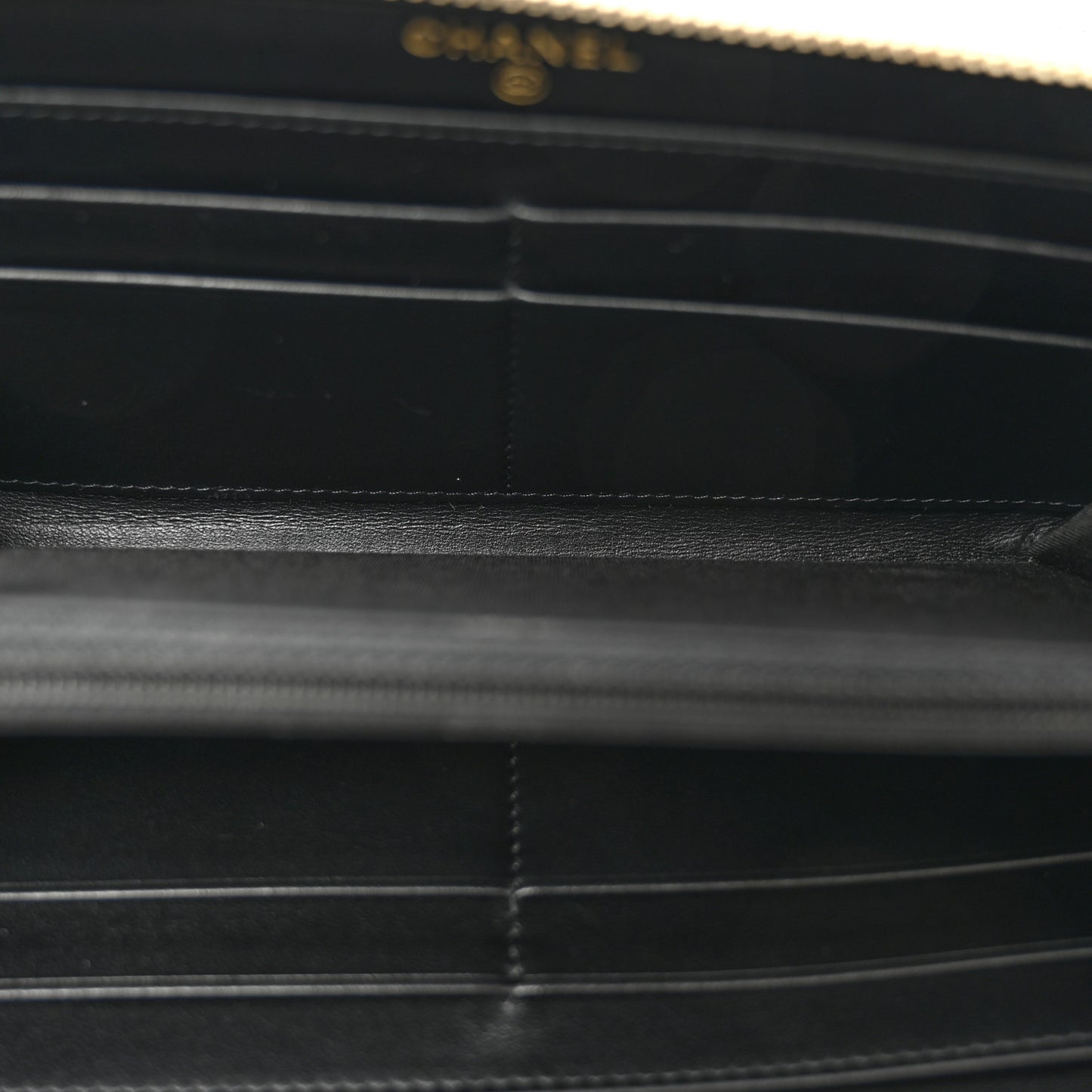 Caviar Quilted Filigree Zip Around Wallet Black