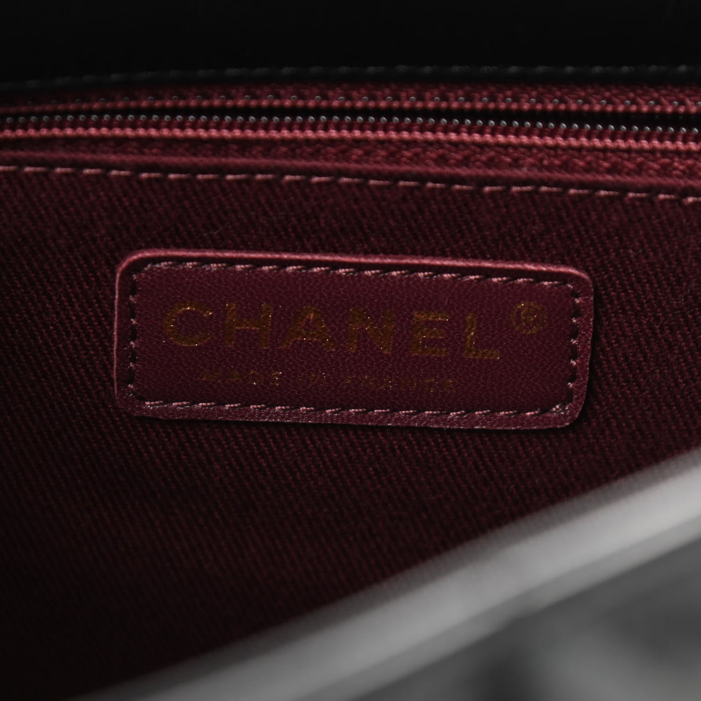 Glazed Calfskin Castle Rock Large Flap Black Burgundy