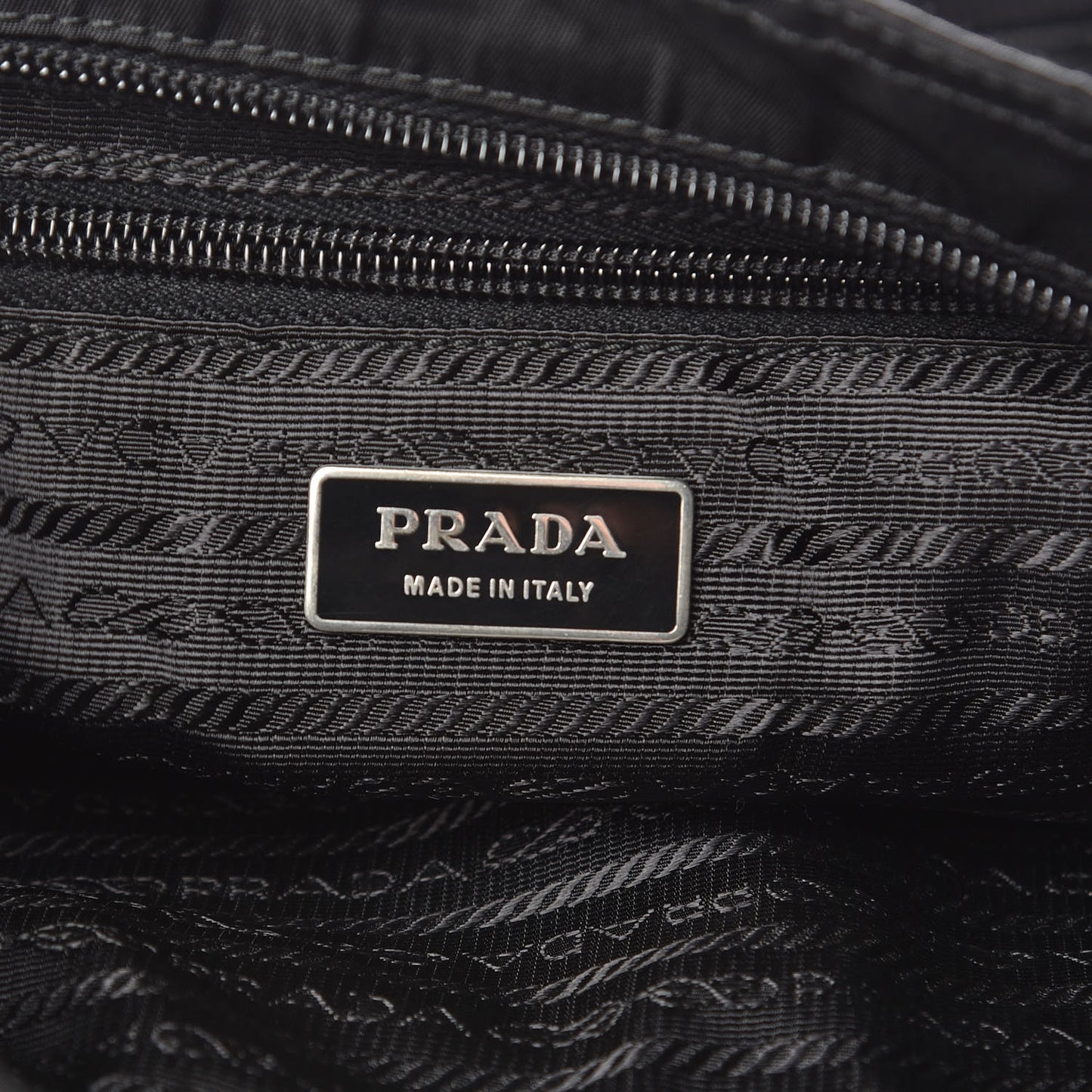 Nylon Flat Messenger Bag Black