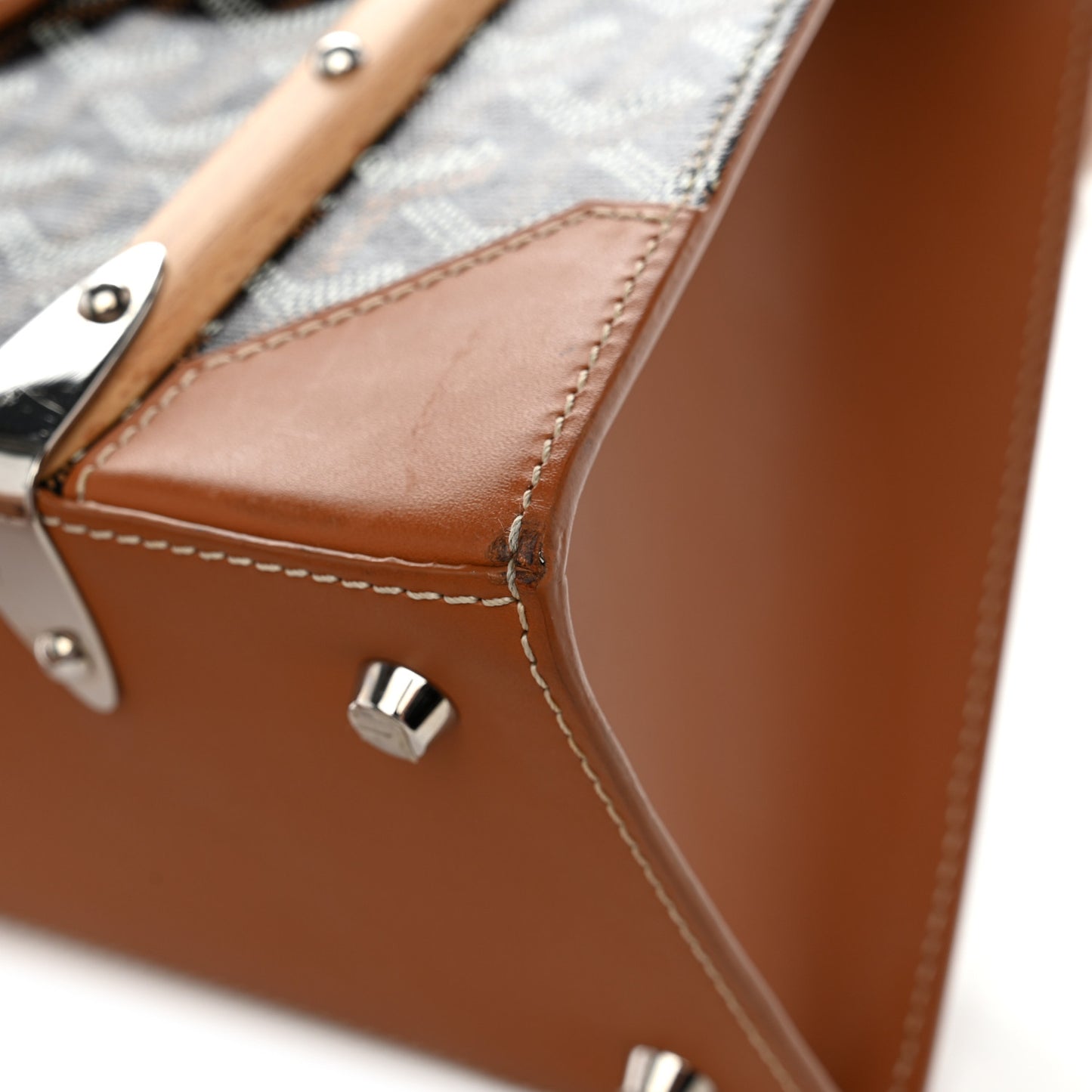 Goyardine Saigon PM Gold