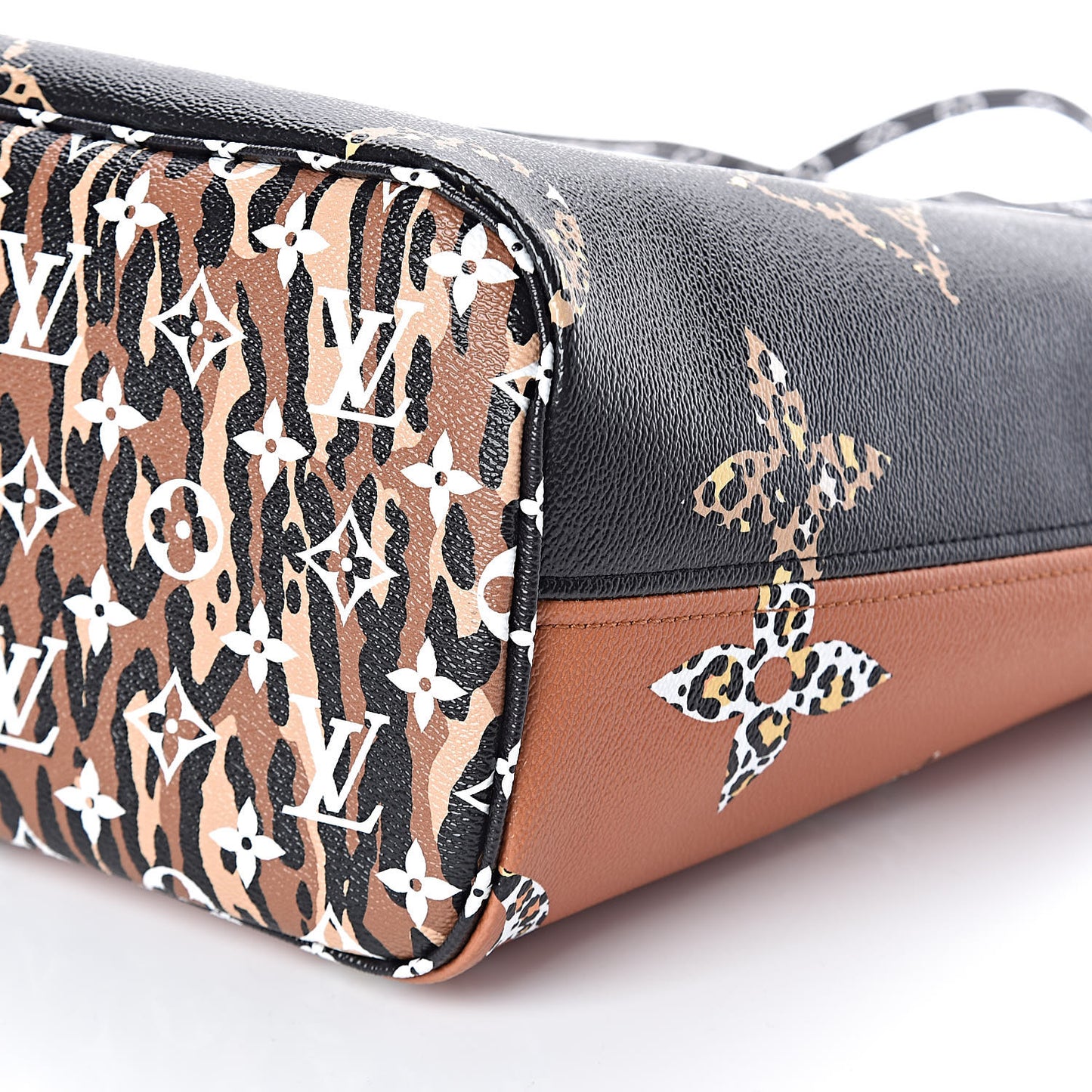 Monogram Giant Jungle Neverfull MM Black
