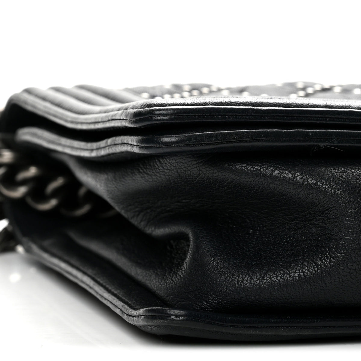 Crumpled Lambskin New Medium Studded Boy Flap Black